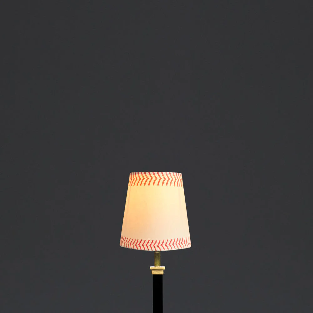 12cm tall tapered clip on shade in scarlet arrows hand painted card - Image 4