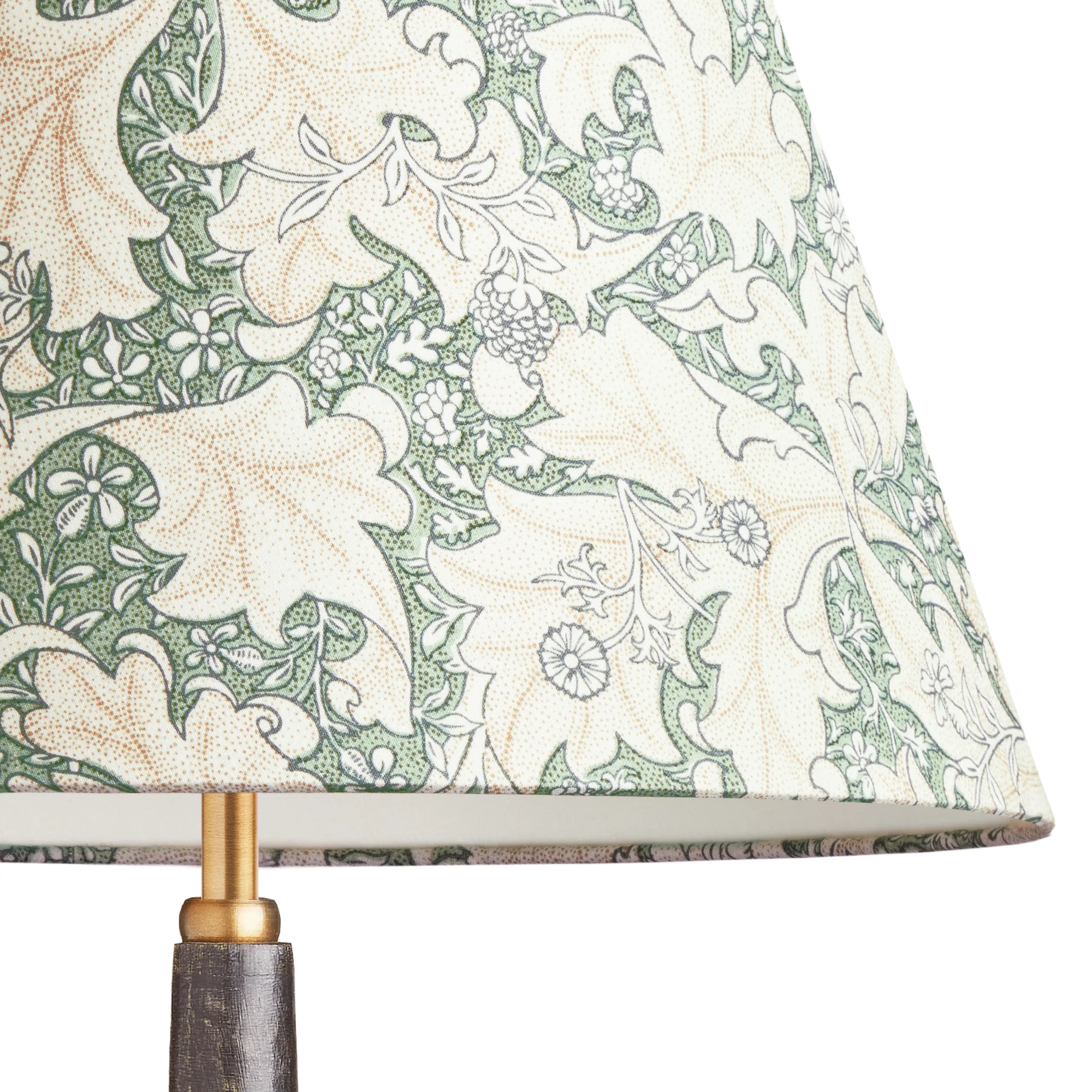 16cm empire shade in thyme Wallflower printed cotton by Morris & Co. - Image 2