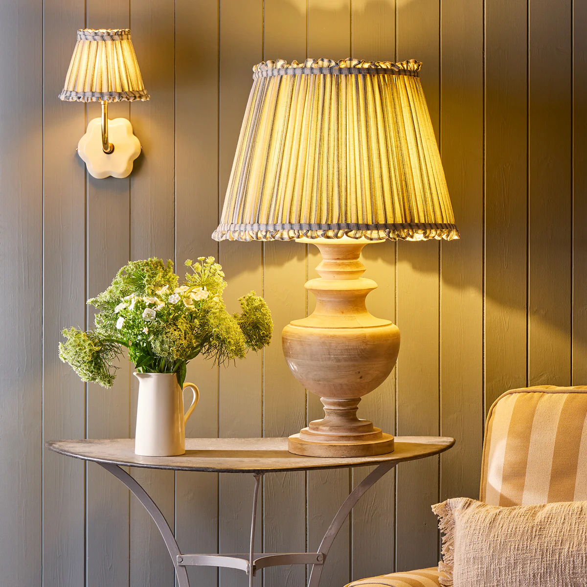 20cm empire bloomer shade in blue ticking linen - Image 6