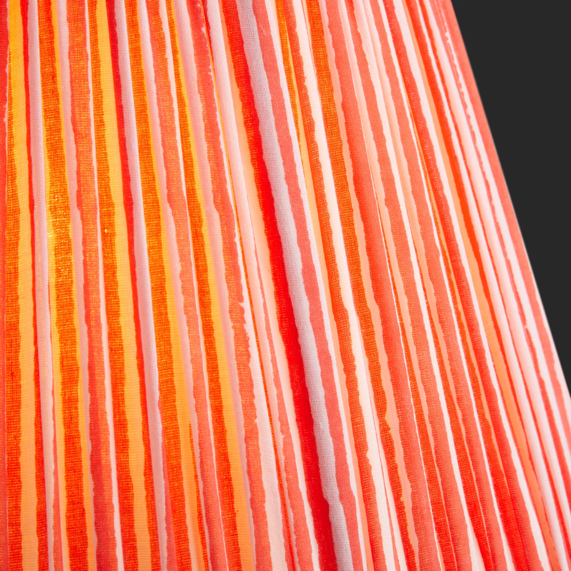 20cm empire shade in coral chalk stripes - Image 3
