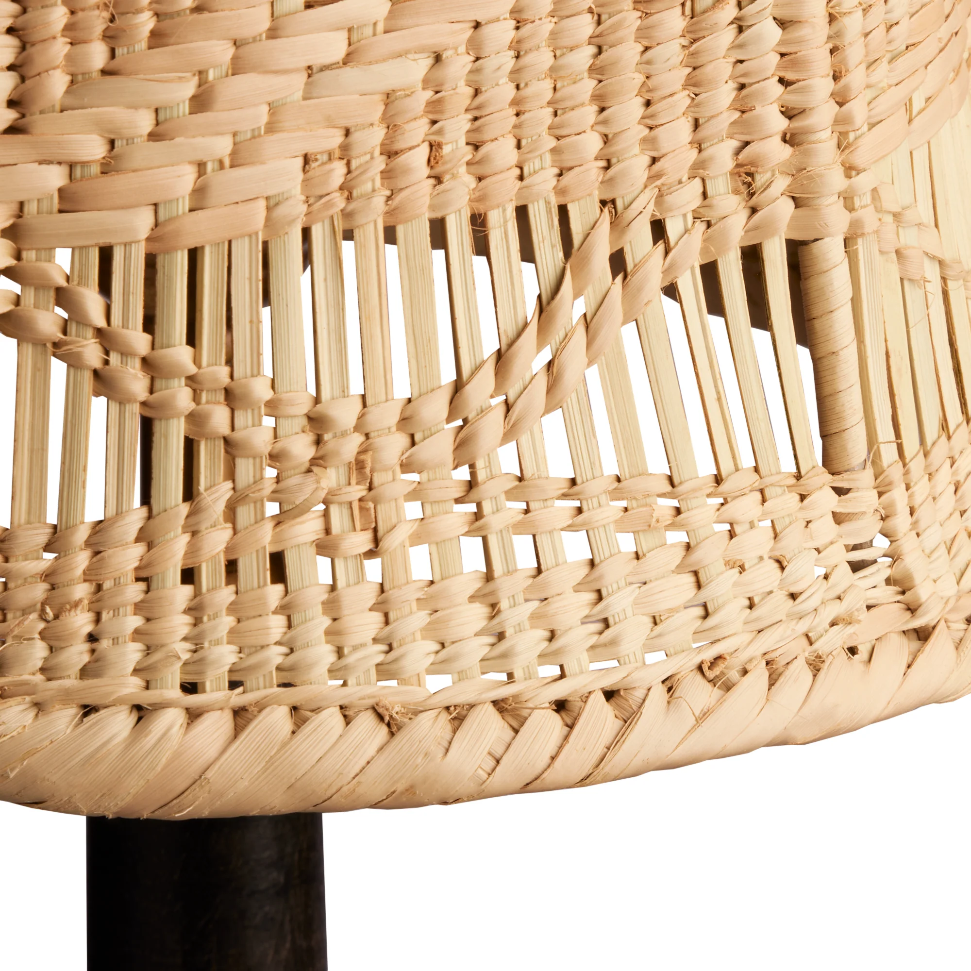 Evie woven lampshade in natural palm - Image 4
