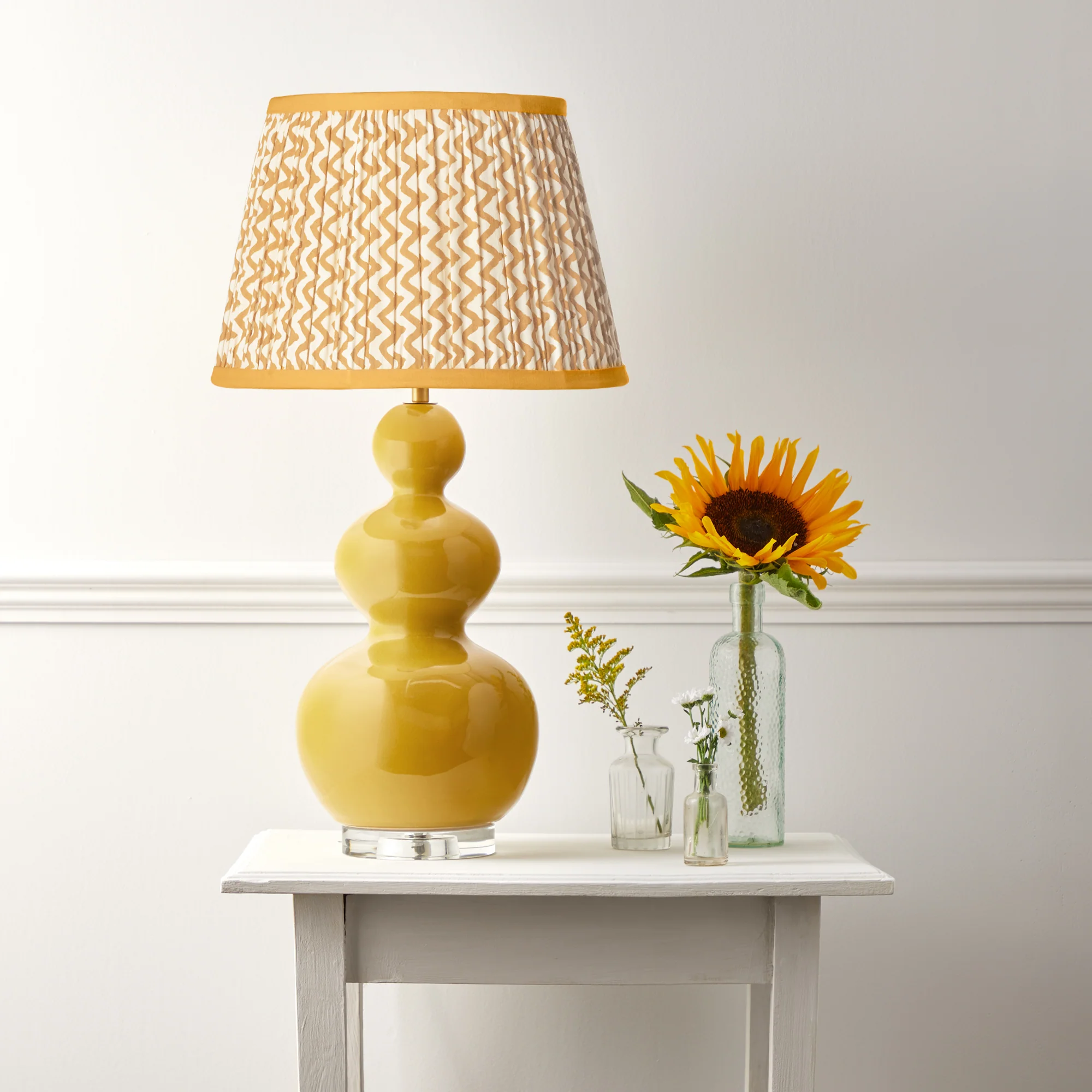 25cm empire gathered lampshade in caramel chevrons block printed cotton - Image 4