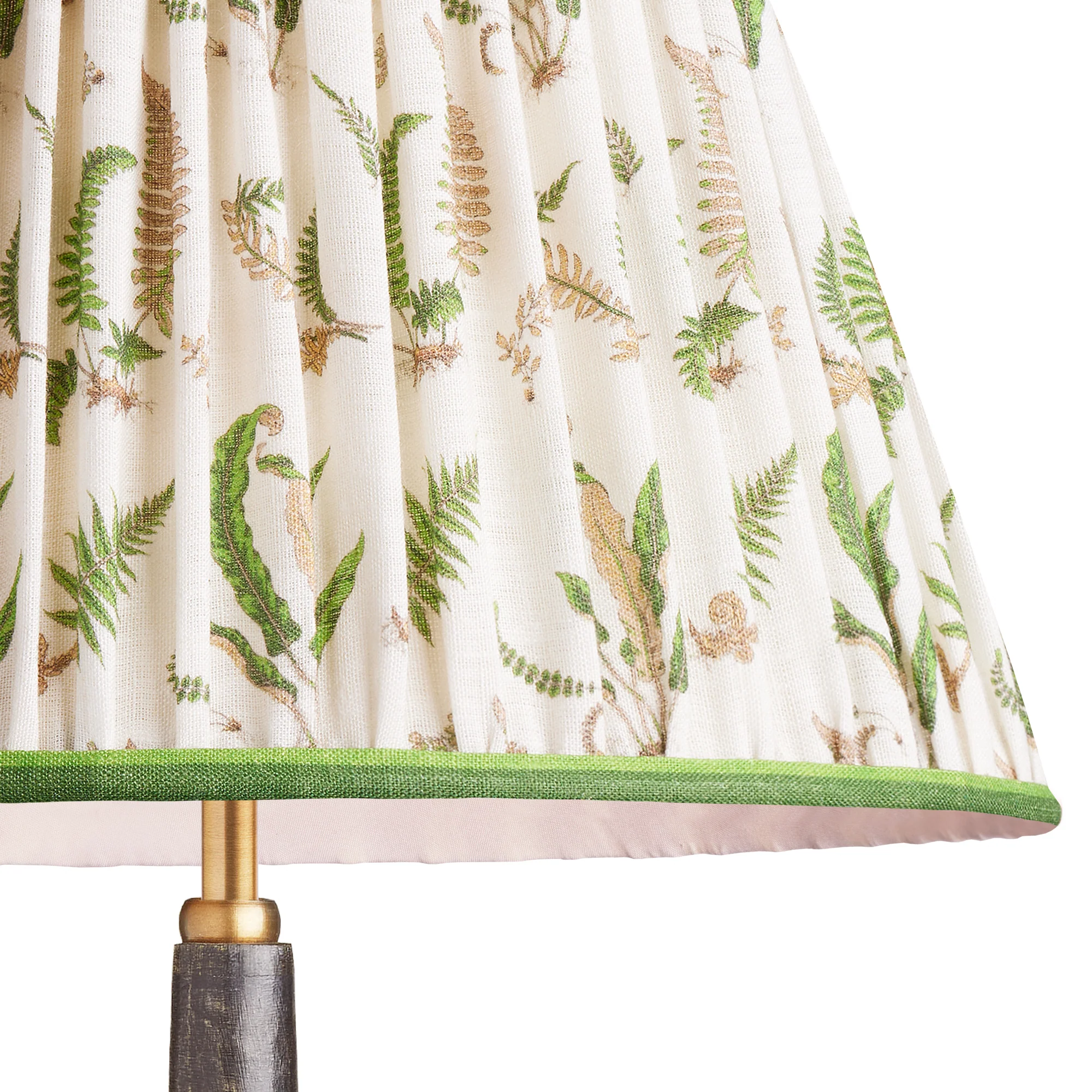 25cm empire shade in emerald Ferns linen by GP & J Baker - Image 2