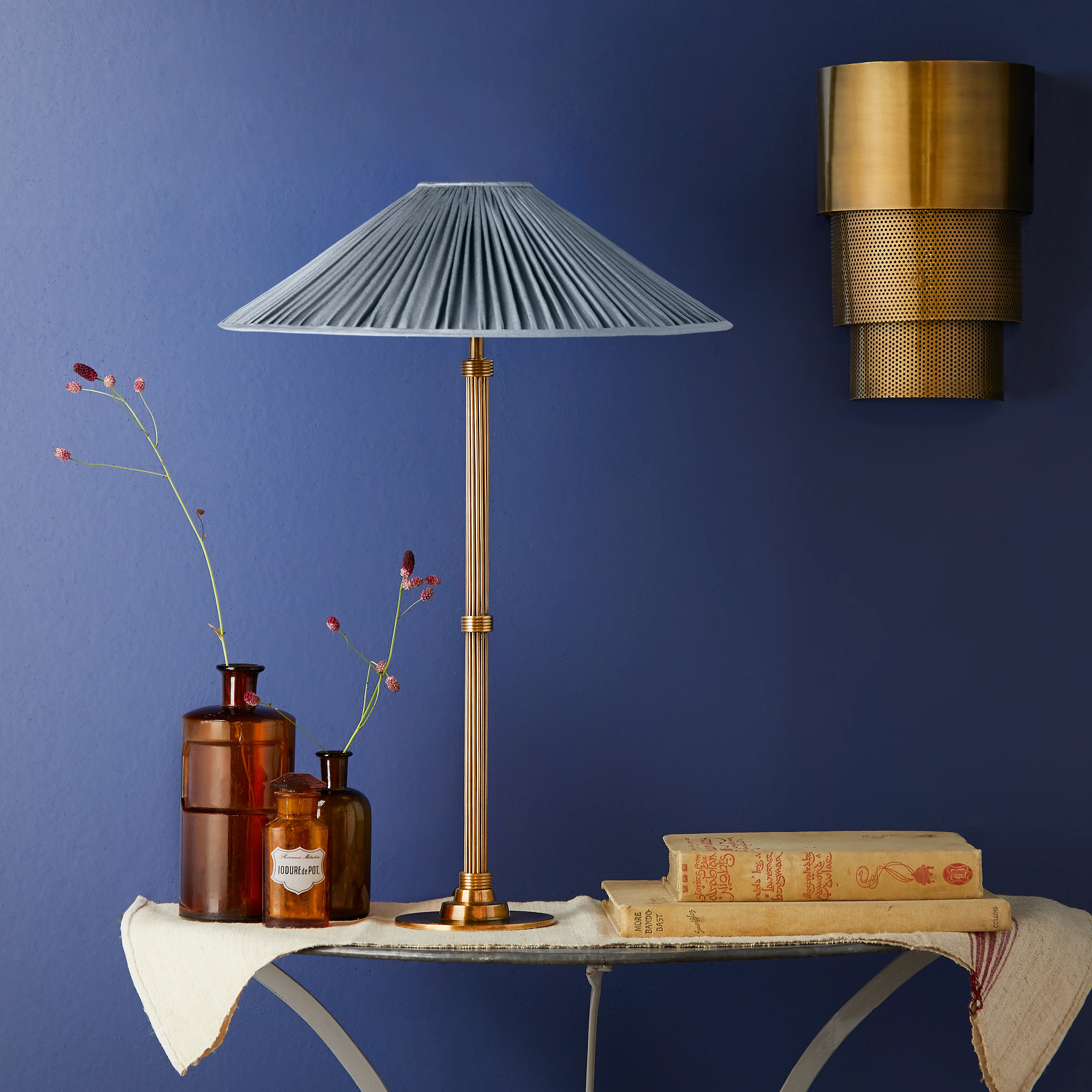 25cm extreme empire shade in Moonstone silk - Image 5