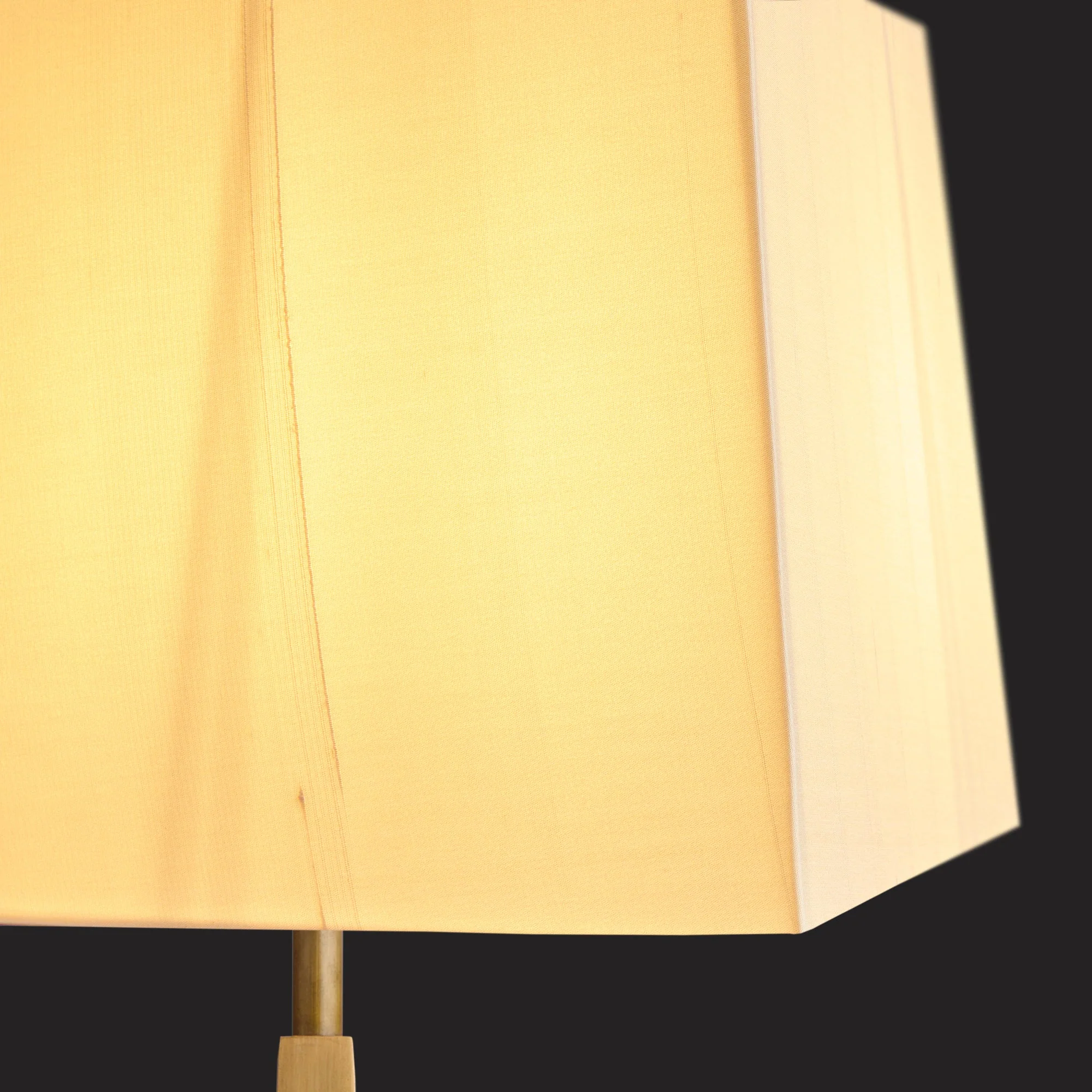 25cm square lampshade in ivory dupion silk - Image 3