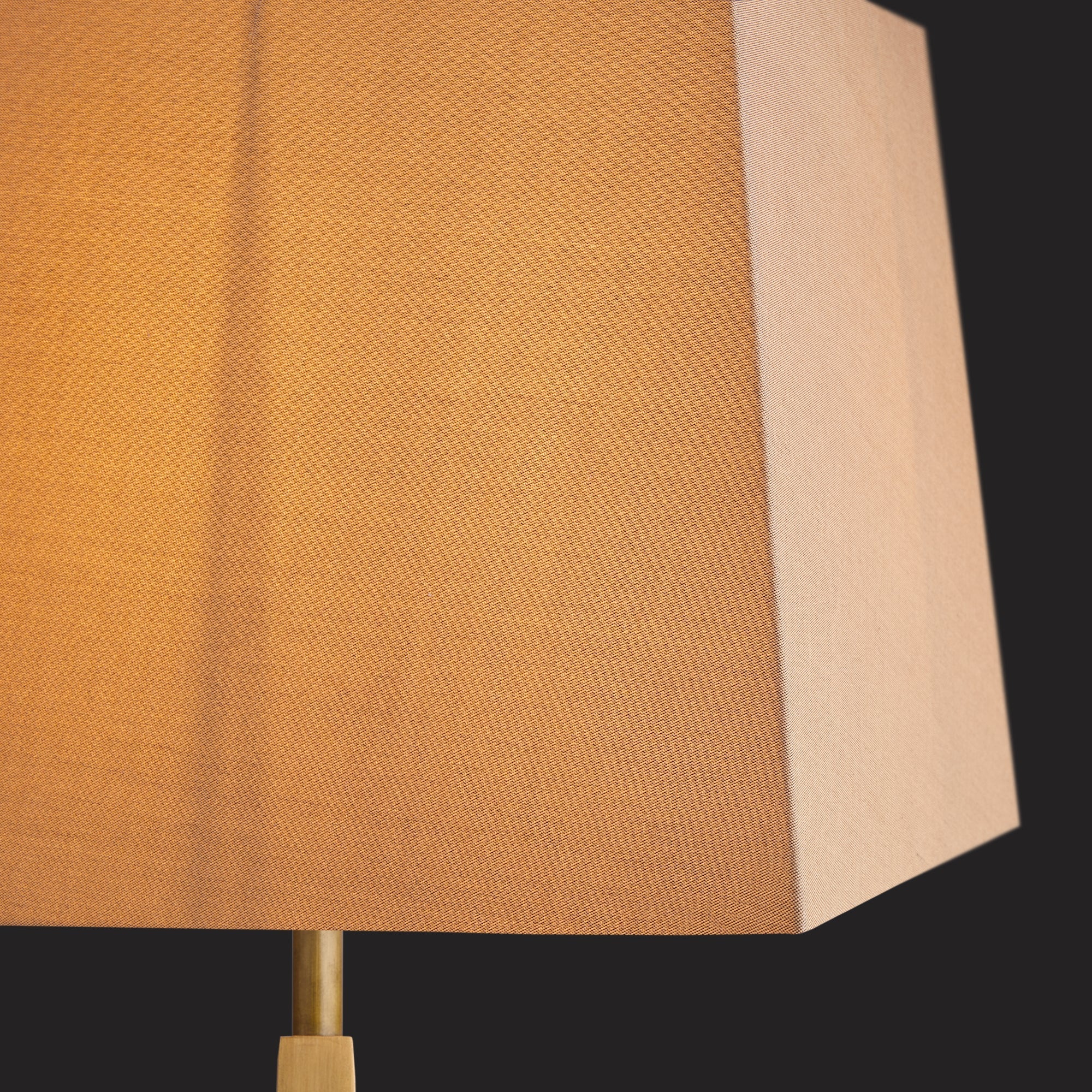 25cm square lampshade in taupe dupion silk - Image 4