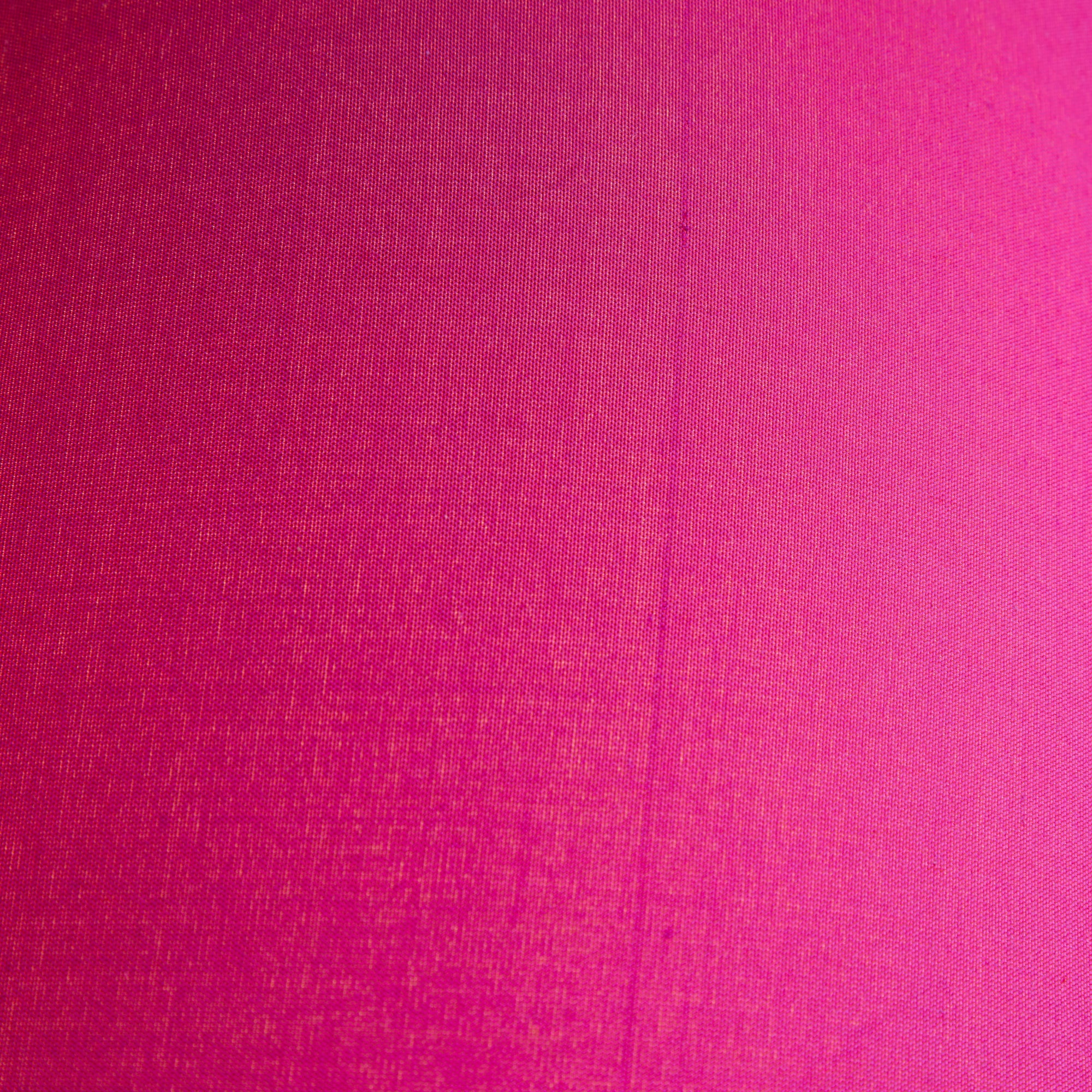 25cm drum lampshade in fuchsia dupion silk - Image 4