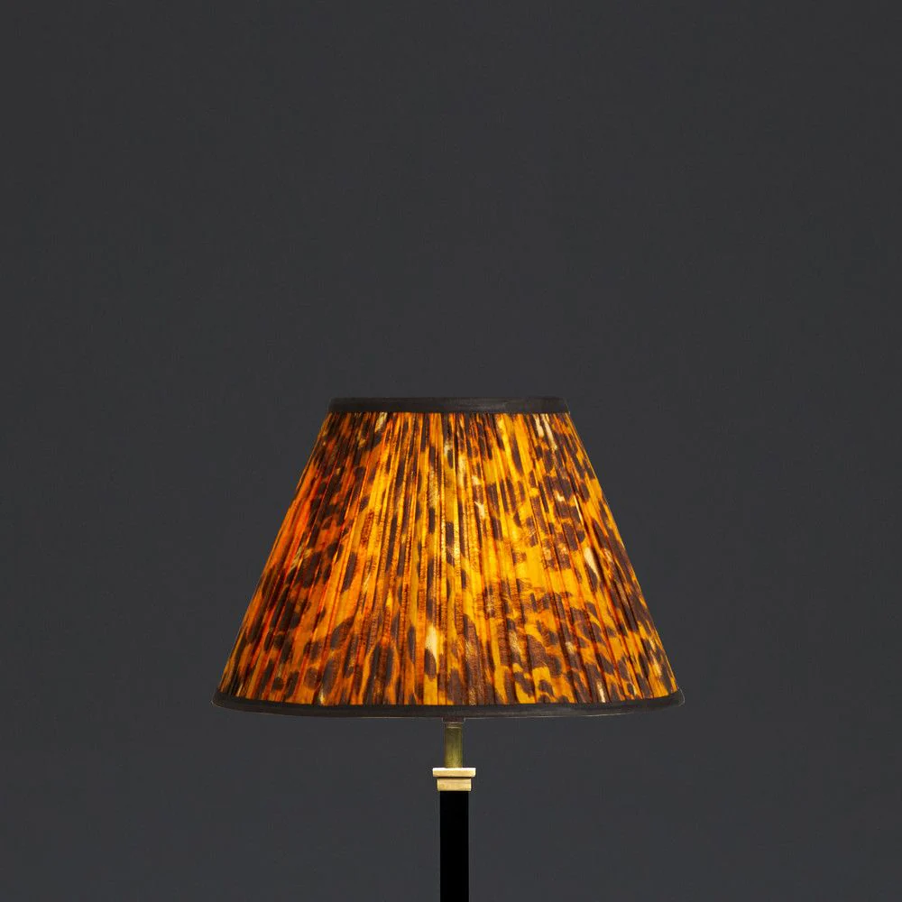 30cm empire shade in classic Leopard Love by Matthew Williamson - Image 4