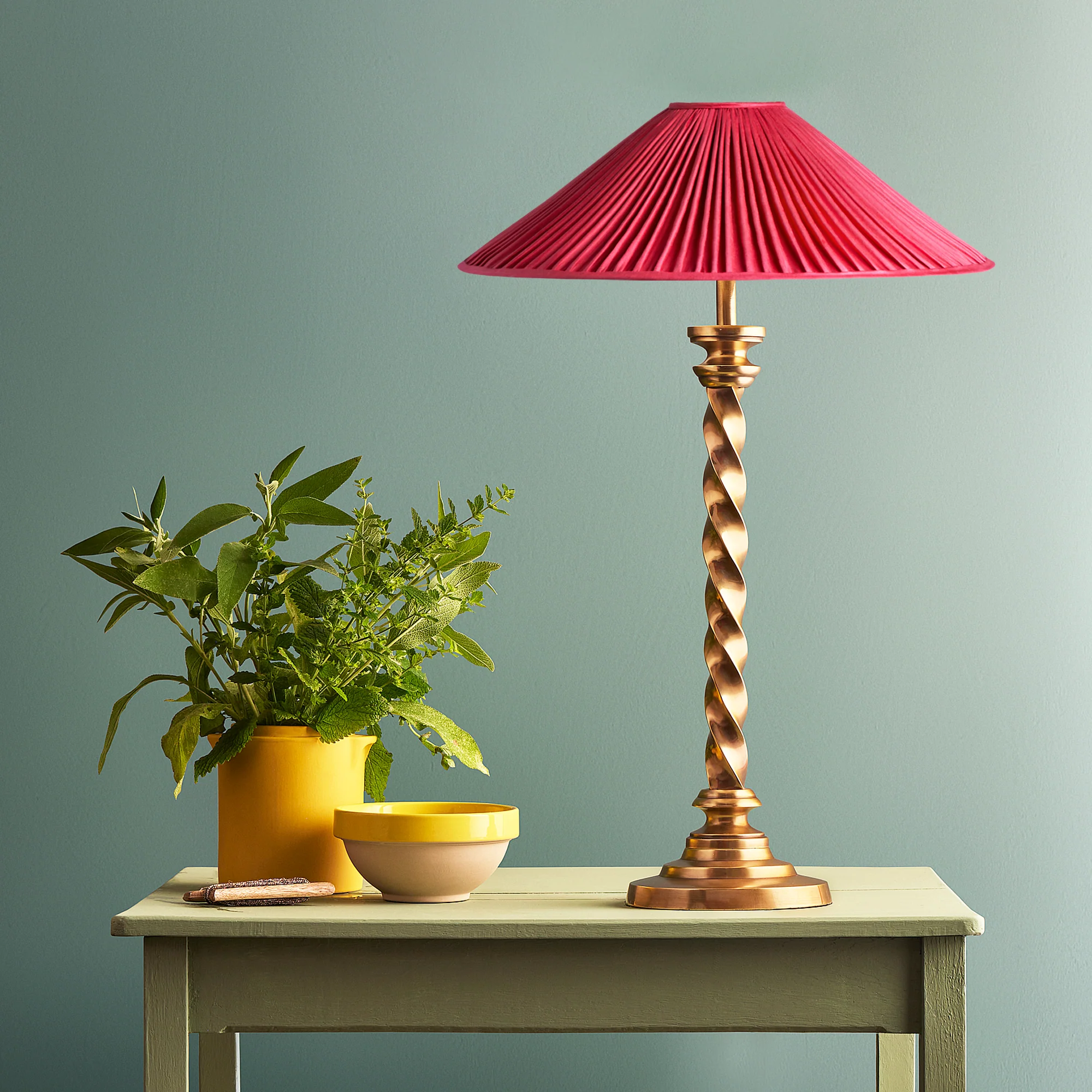 30cm extreme empire shade in Ruby silk - Image 5
