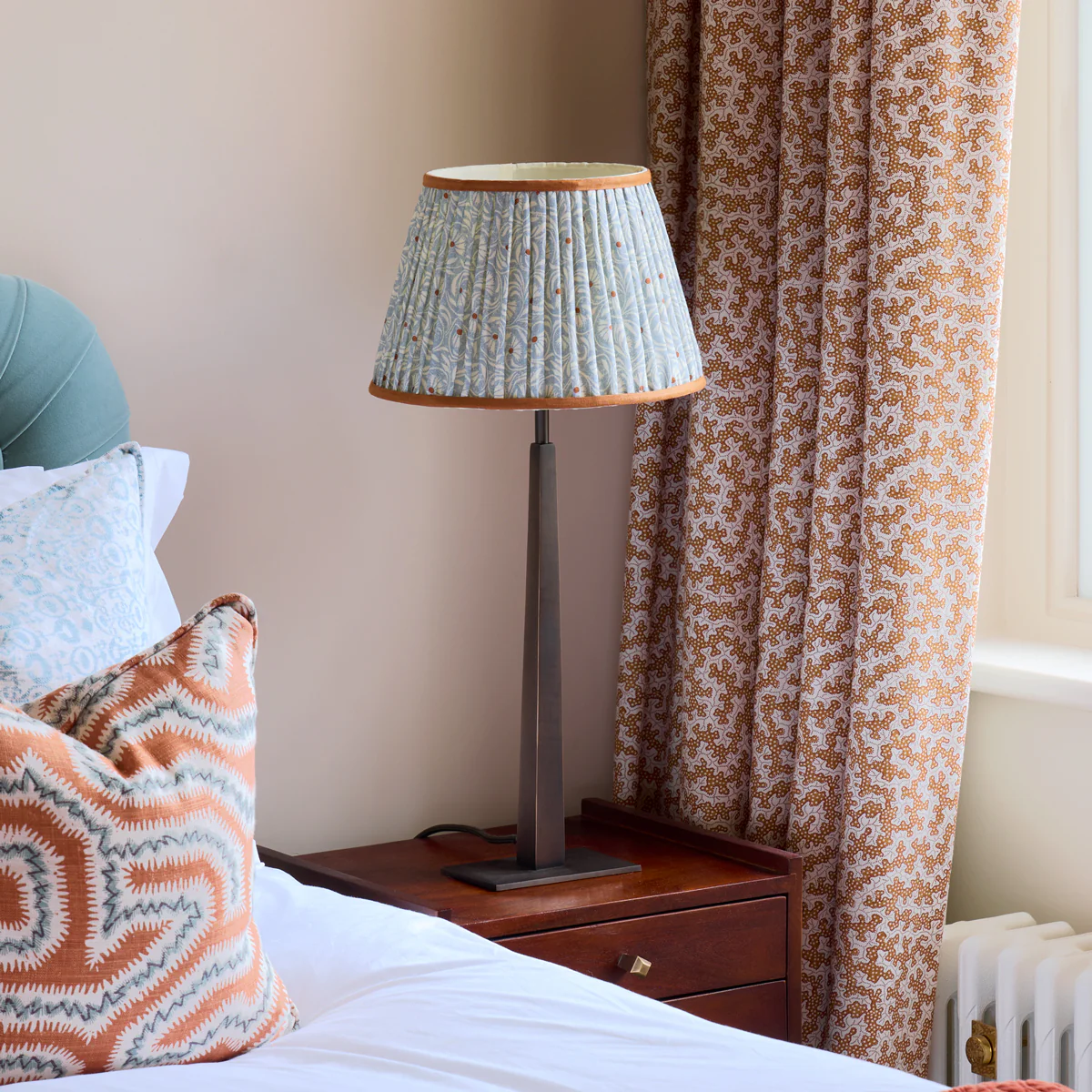 30cm Straight empire shade in azura 'spriglee' linen by Ellen Merchant - Image 3