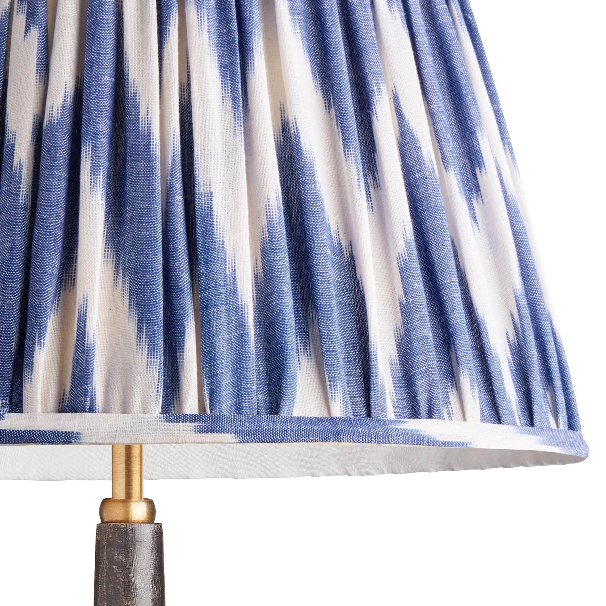 30cm straight empire shade in blue zig zag ikat woven linen - Image 2