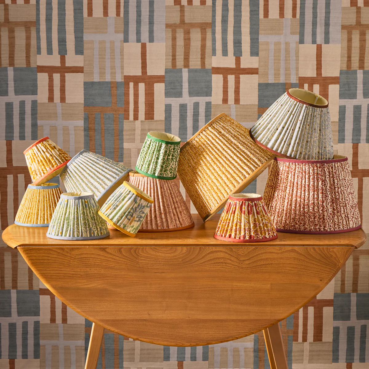 30cm Straight empire shade in citrine 'palmette' linen by Ellen Merchant - Image 6