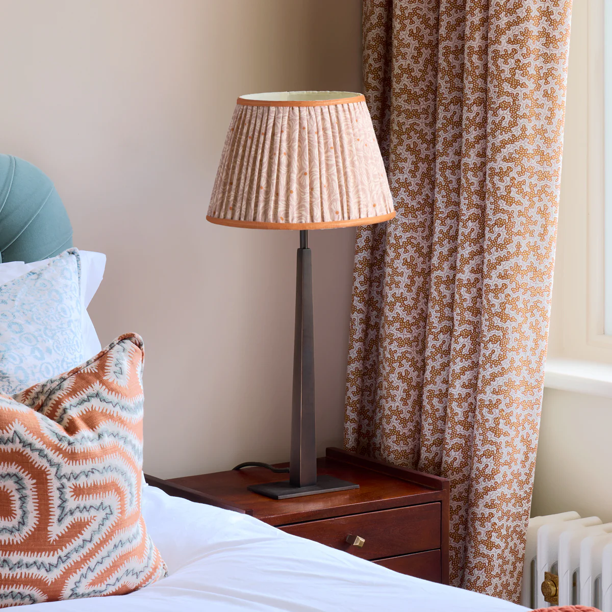 30cm Straight empire shade in dirty rose 'spriglee' linen by Ellen Merchant - Image 3