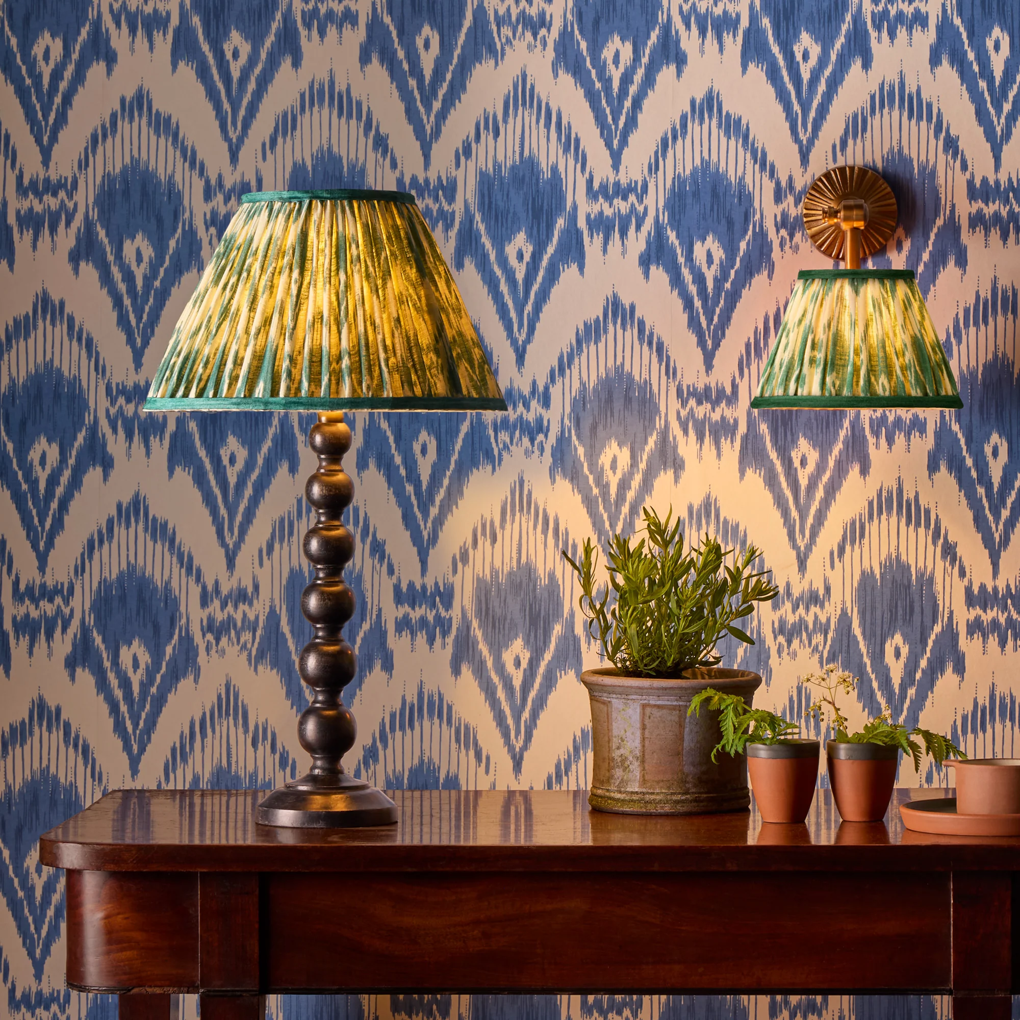 30cm straight empire shade in teal Zaraband gathered linen by GP & J Baker - Image 6