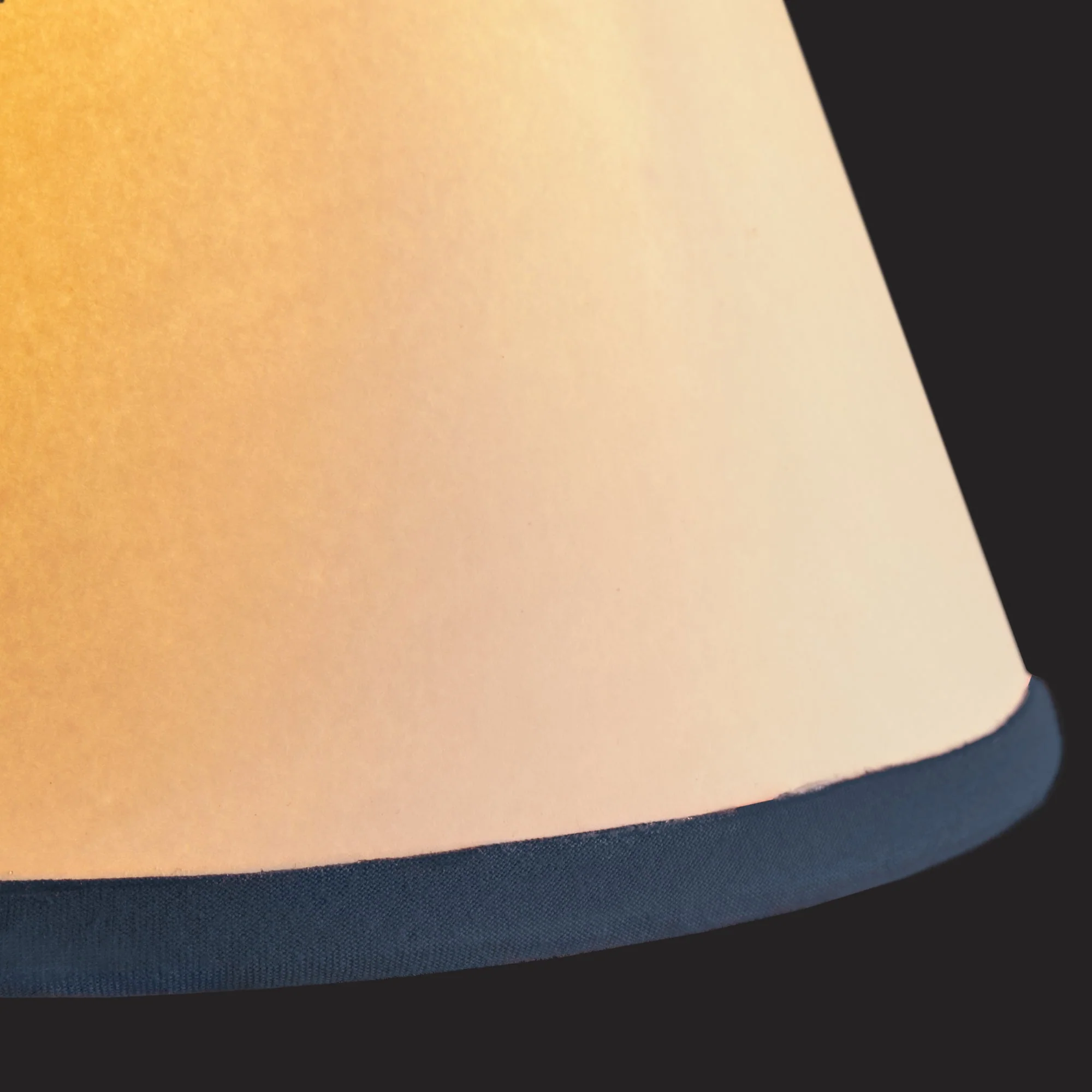 30cm Straight Empire Top n Tail shade in cream card with navy blue tape - Image 3
