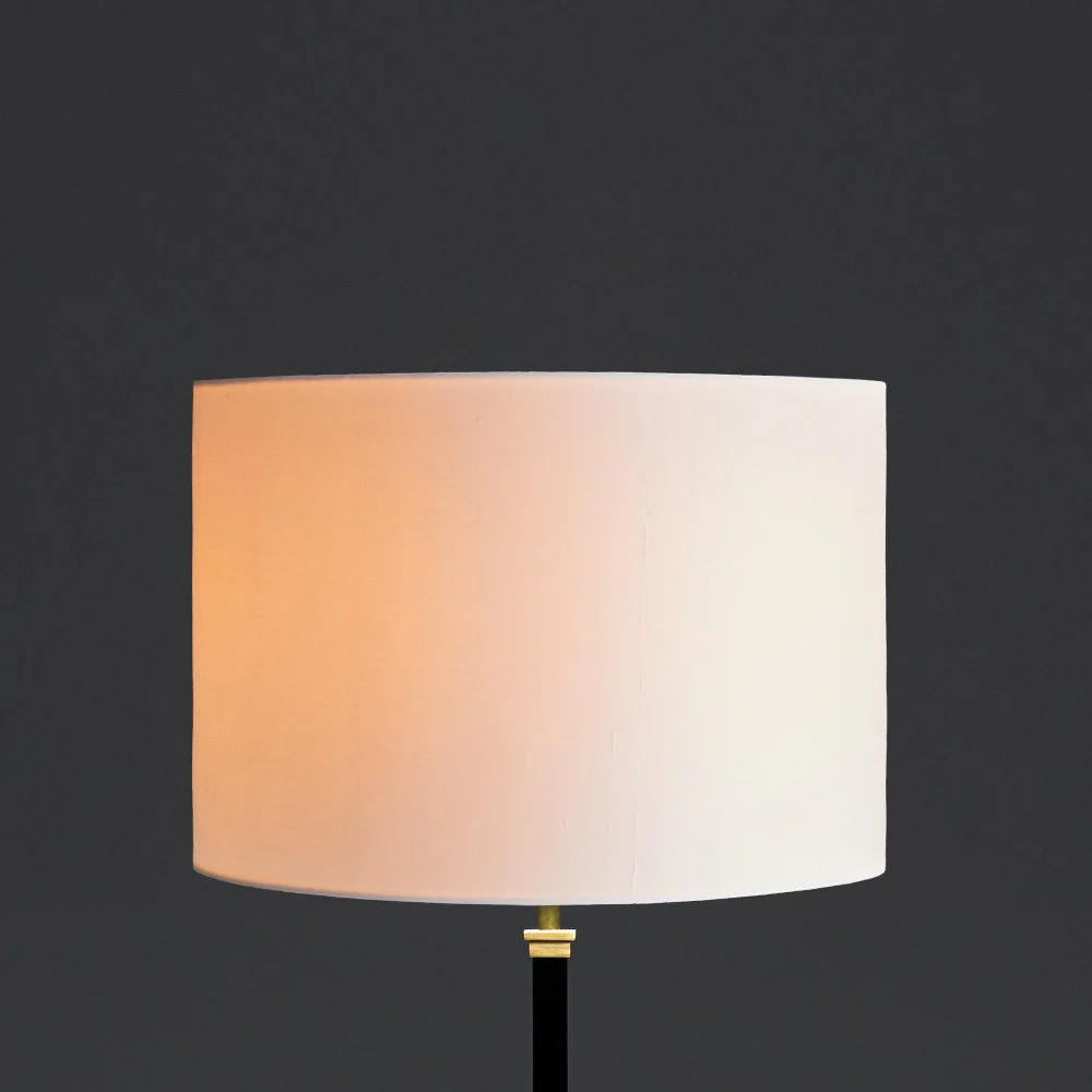 35cm drum shade in alabaster dupion silk - Image 5