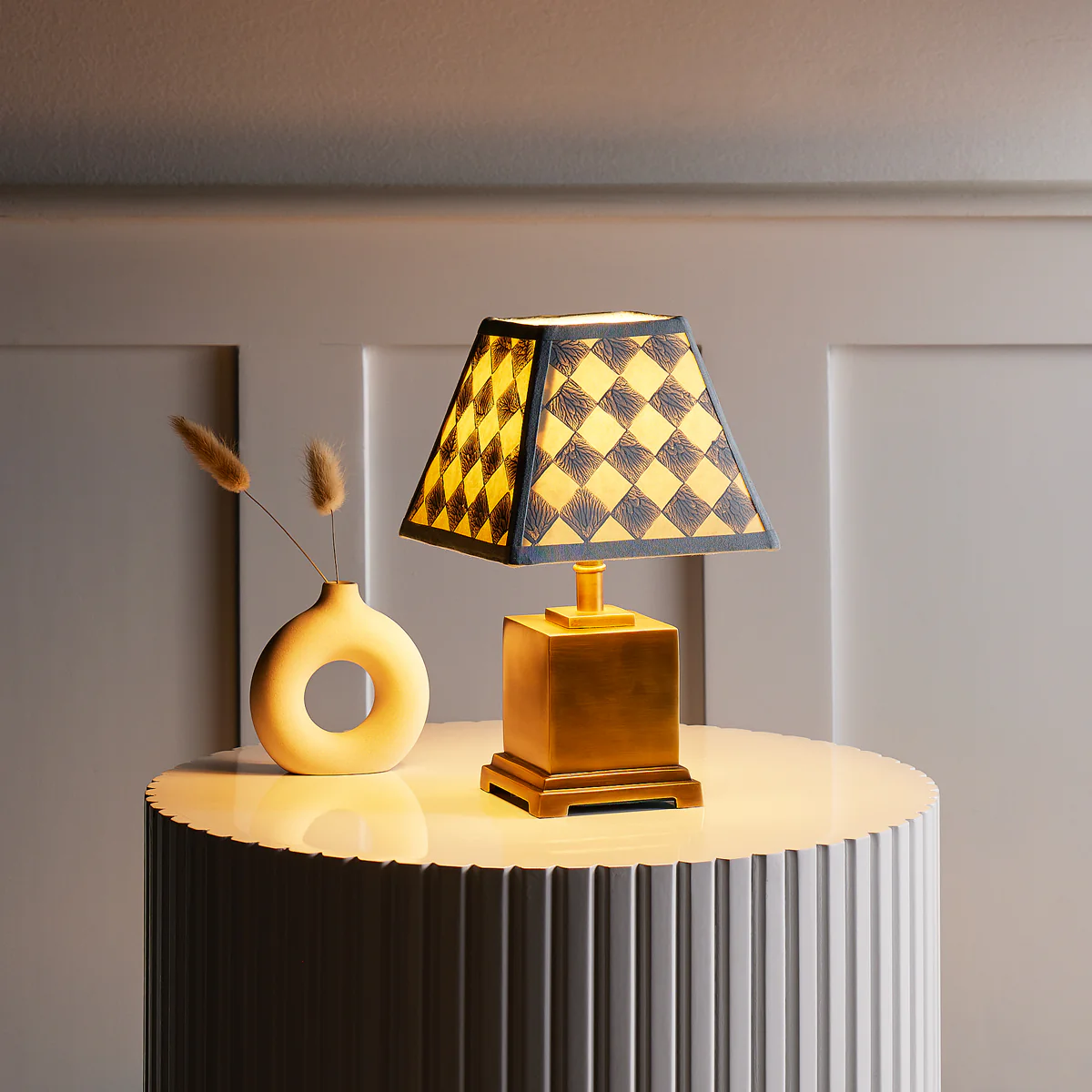 35cm Milford check hexagon shade in perriwig - Image 6