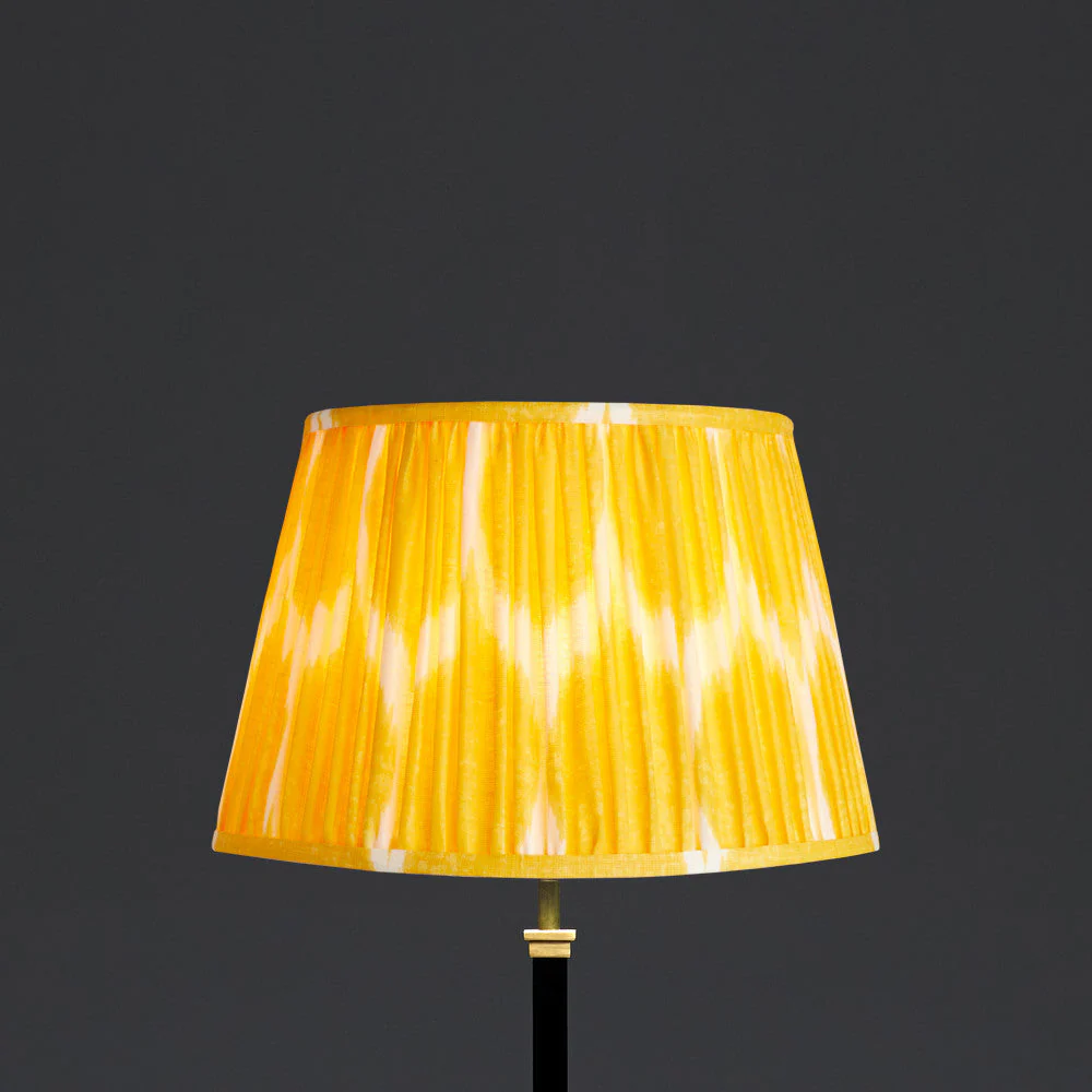 35cm straight empire printed linen ikat shade in yellow Yoda - Image 2