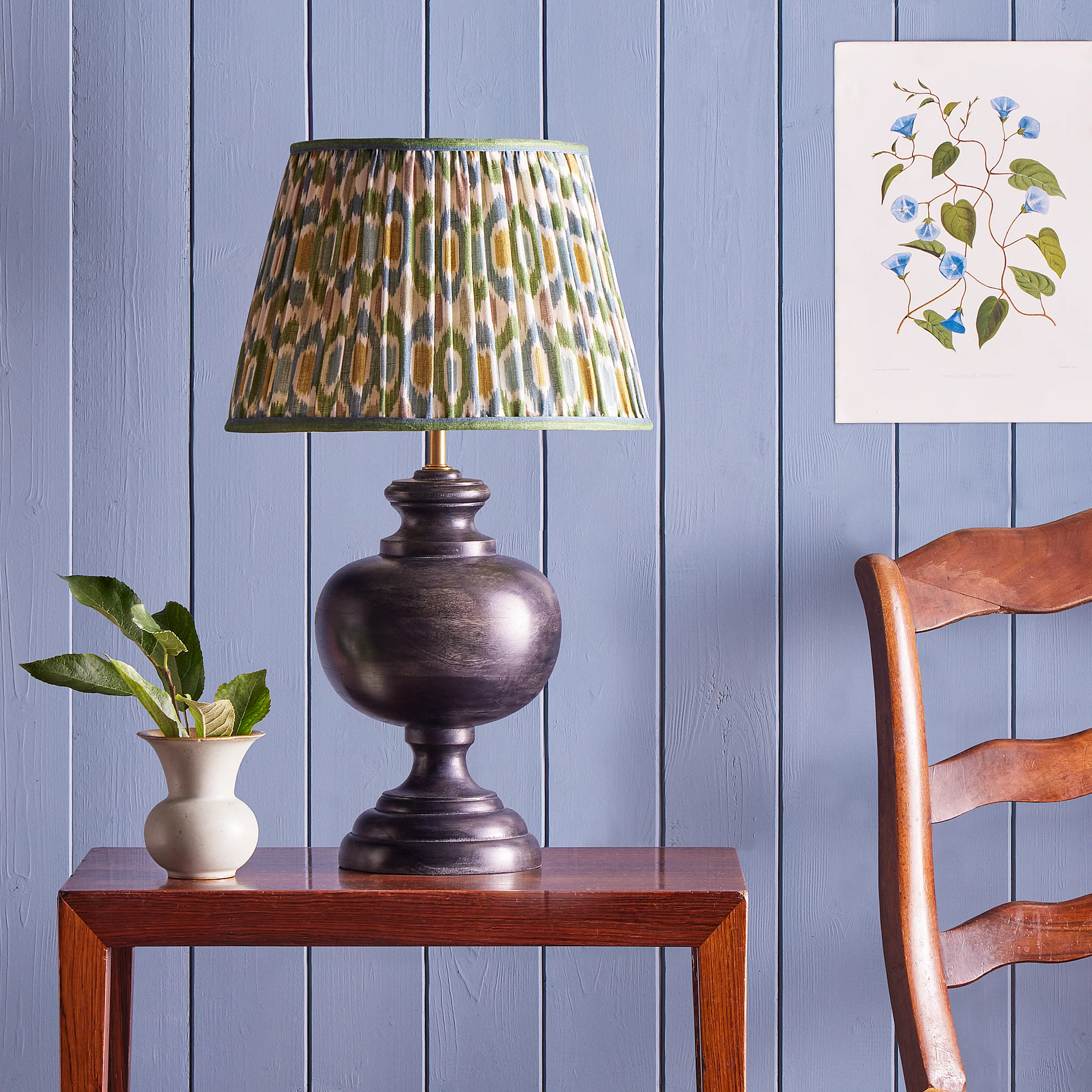 35cm straight empire shade in blue and green Small Ikat Spot linen by GP & J Baker - Image 5