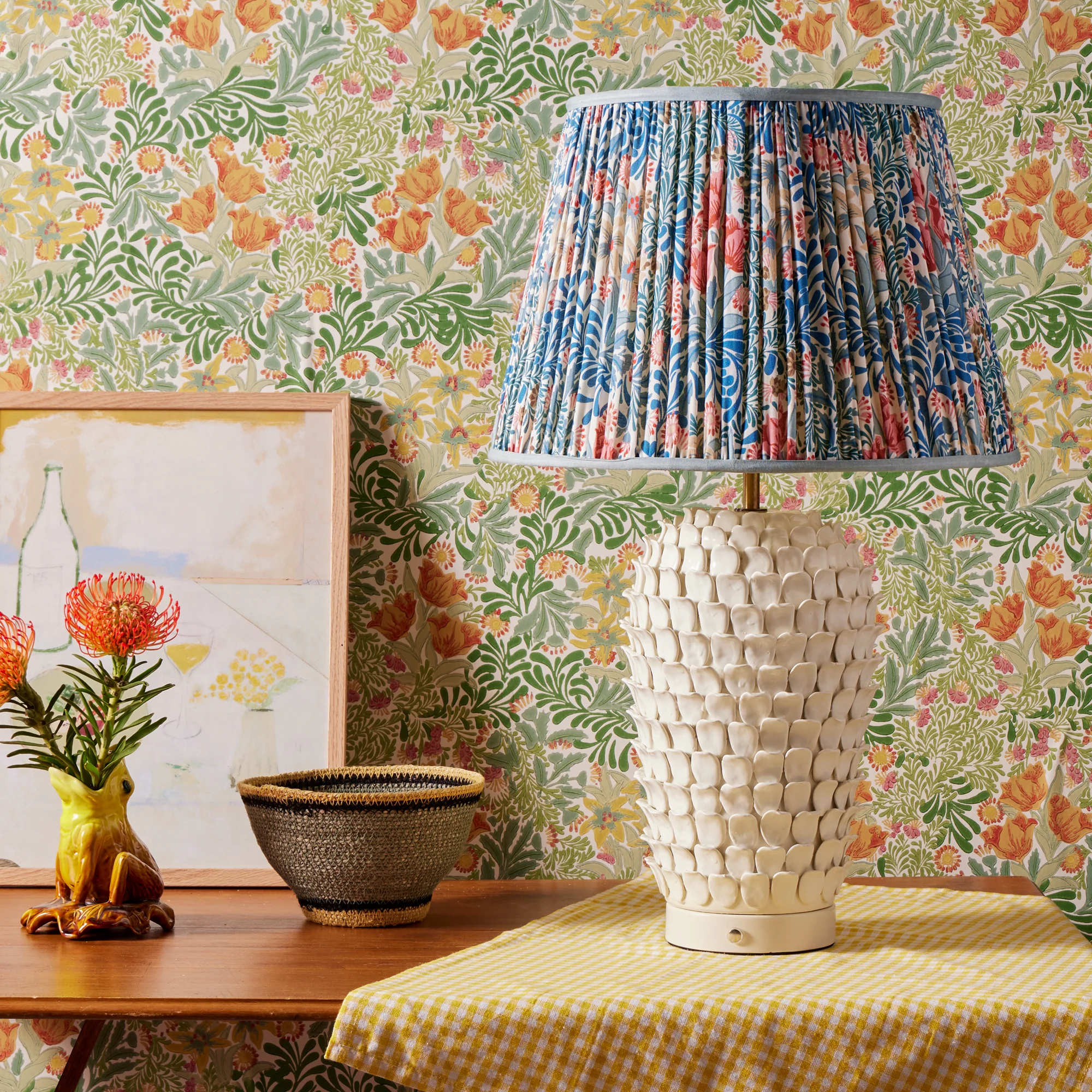 35cm straight empire shade in indigo and barbed berry Bower printed cotton by Morris & Co. - Image 5