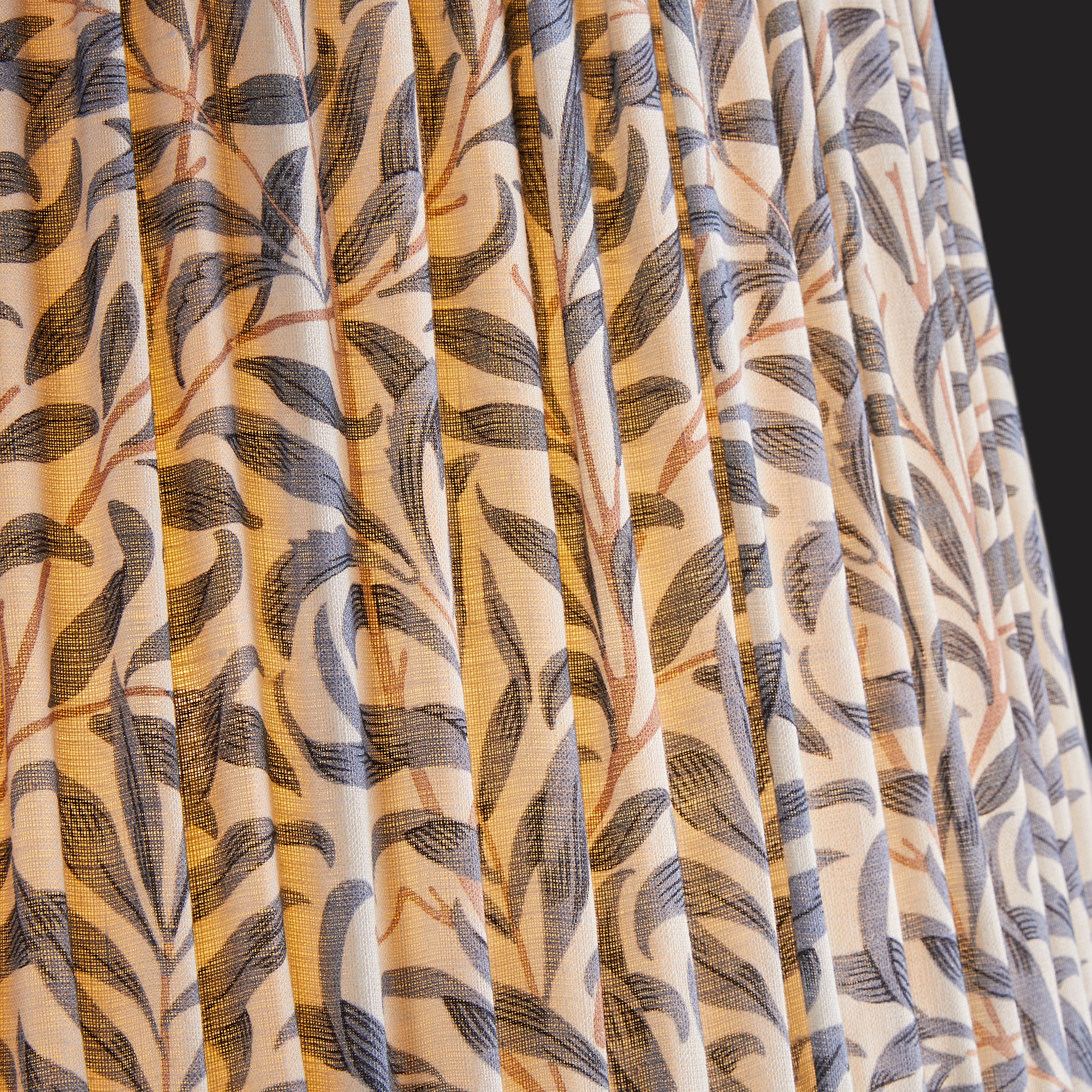 35cm straight empire shade linen in indigo Willow Boughs linen by Morris & Co. - Image 2