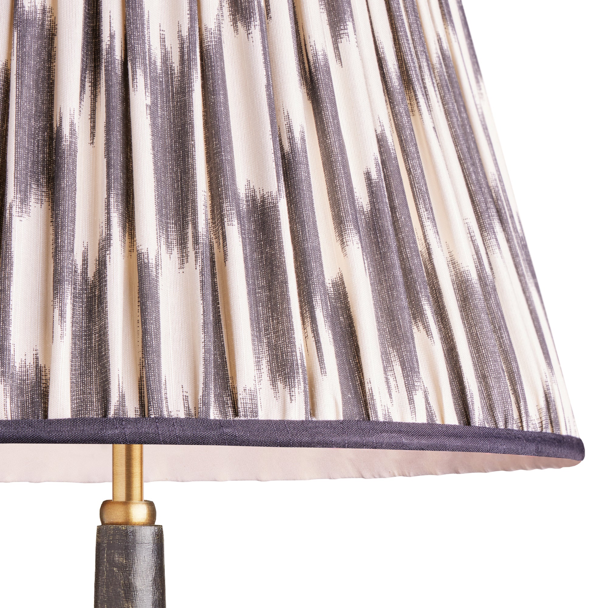 35cm straight empire silk ikat shade in black and cream Atlas - Image 2