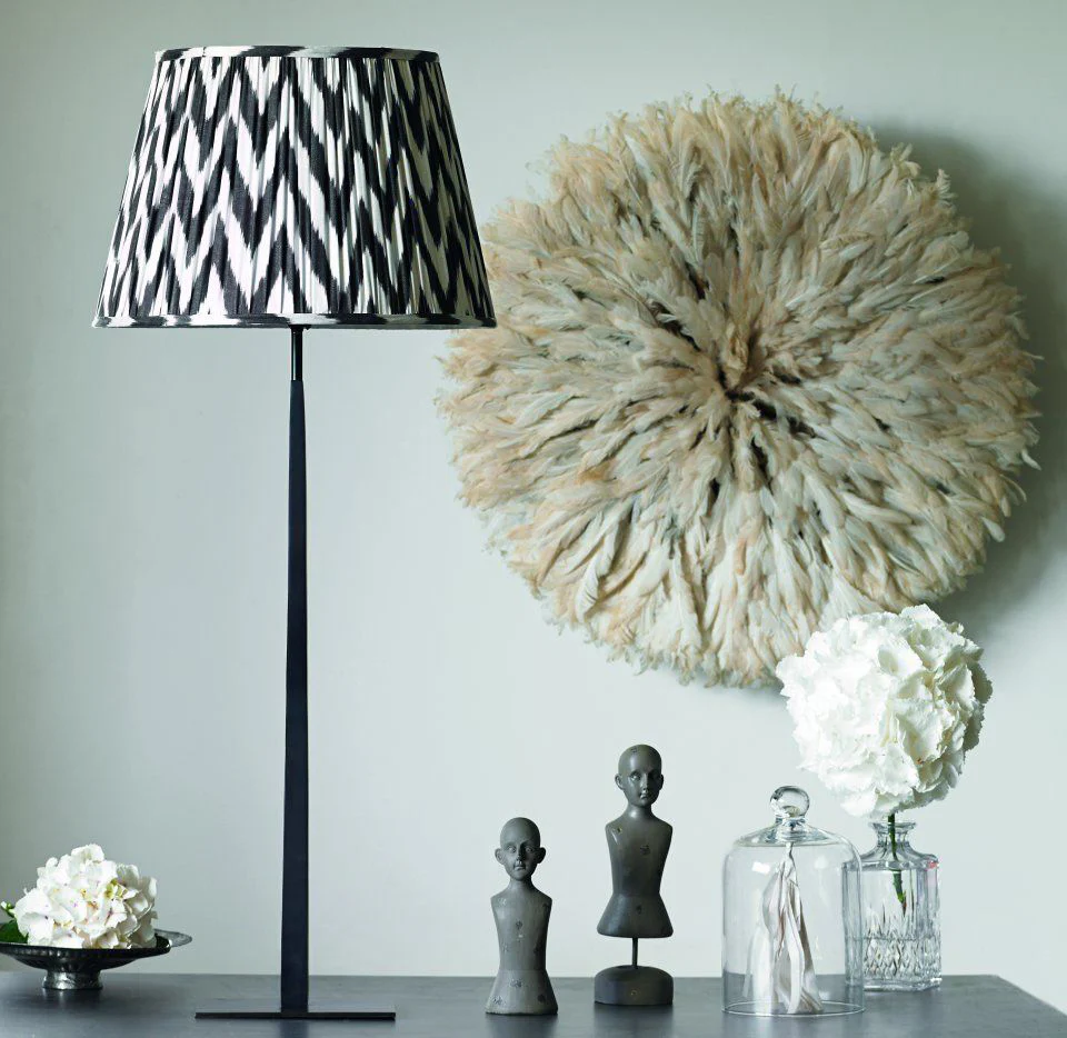 40cm straight empire gathered lampshade in black printed linen ikat - Image 4