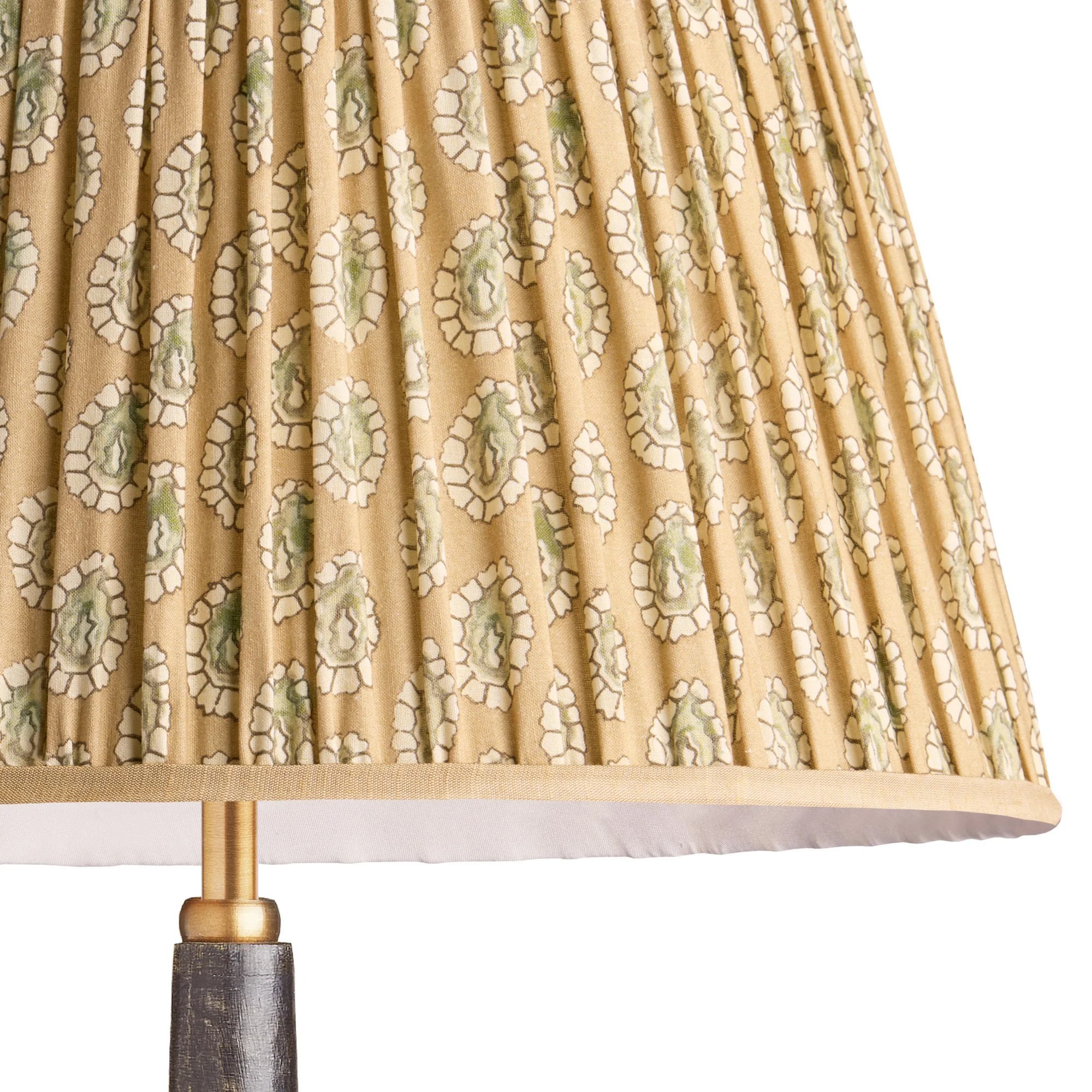 40cm straight empire shade in biscuit block printed Dotty gathered cotton by GP & J Baker - Image 2