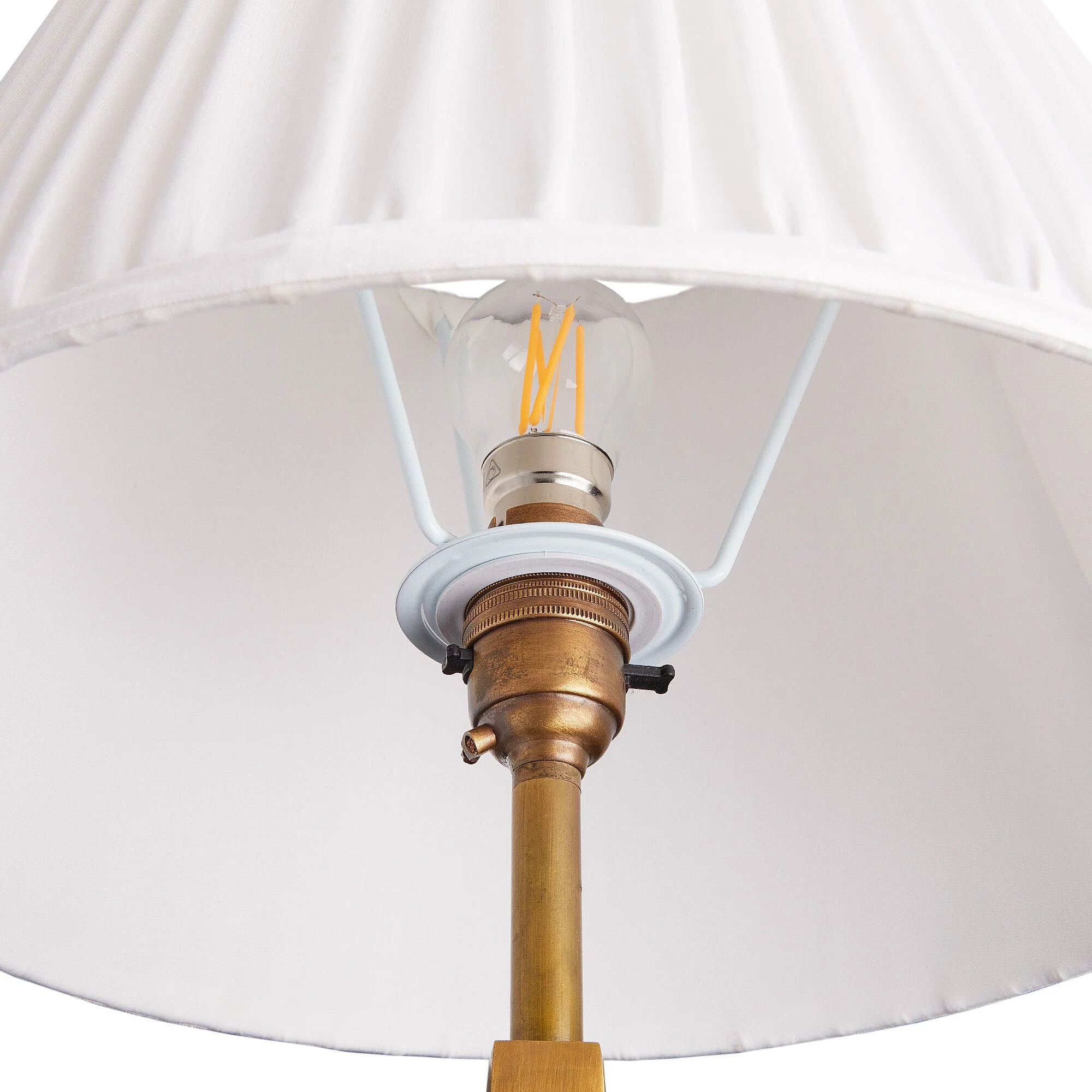 40cm straight empire shade in white silk - Image 5