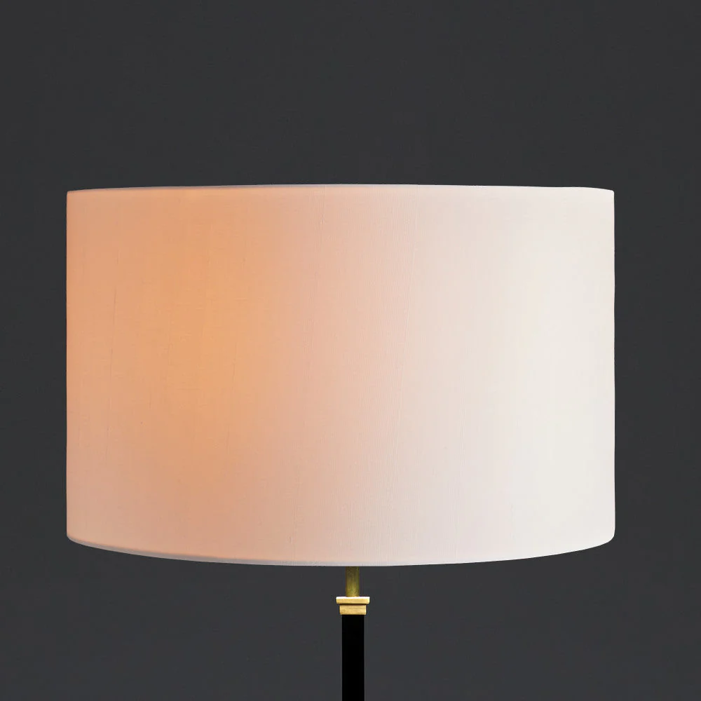 45cm drum shade in alabaster dupion silk - Image 4