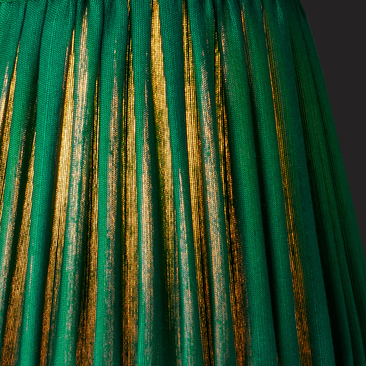 45cm straight empire shade in Emerald silk with velvet tape - Image 3