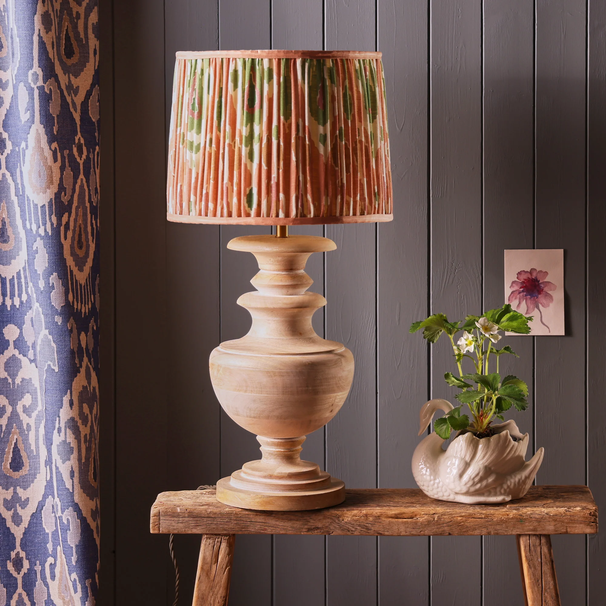 45cm tapered drum shade with adjustable gimbal in blush Bokhara gathered linen by GP & J Baker - Image 5
