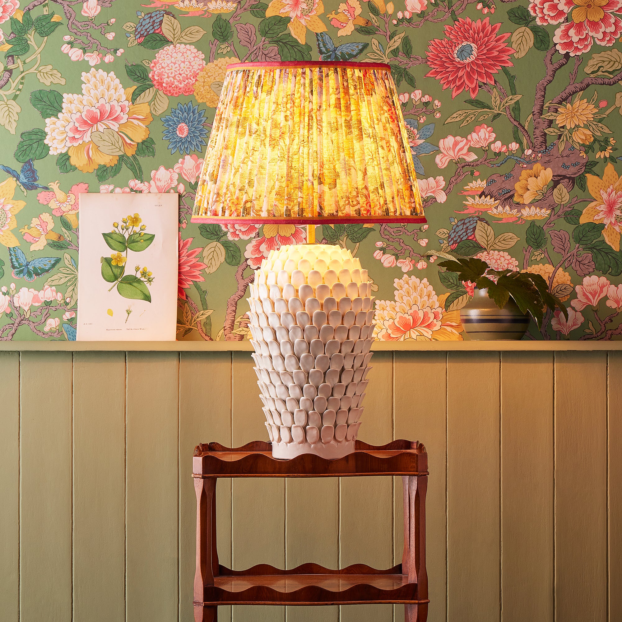 50cm straight empire shade in original Little Magnolia linen by GP & J Baker - Image 6