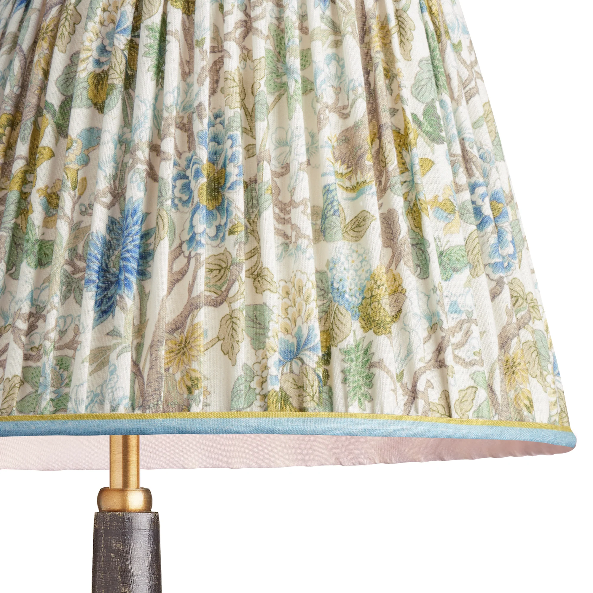 50cm straight empire shade in willow Little Magnolia linen by GP & J Baker - Image 2