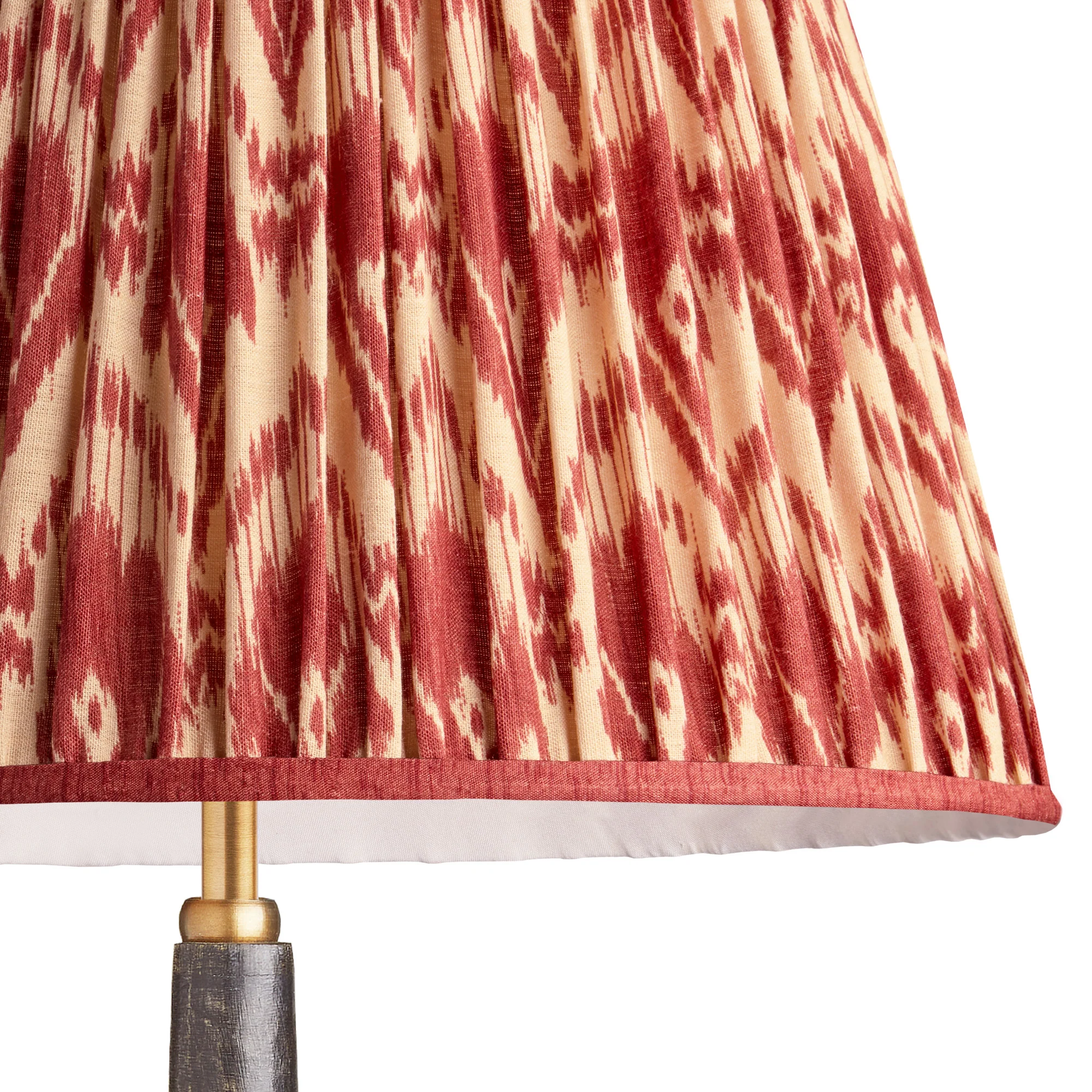 50cm straight empire shade with adjustable gimbal in red Zaraband gathered linen by GP & J Baker - Image 2