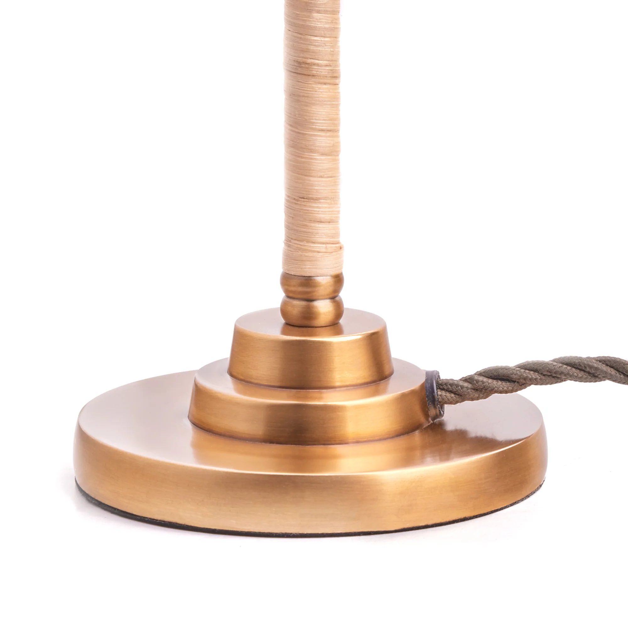 Abel table lamp in brass and natural rattan - Image 3