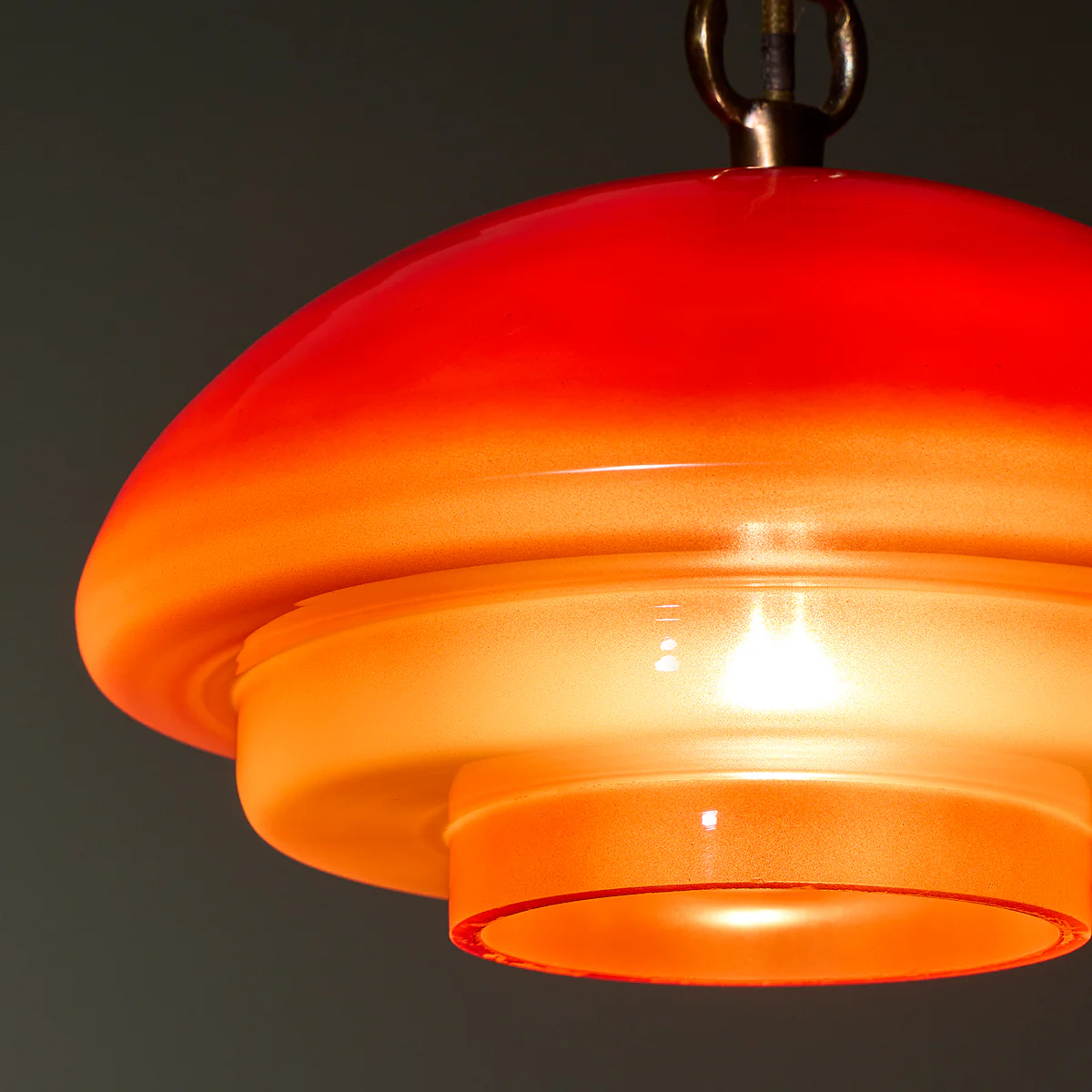 Ali pendant in orange glass - Image 4