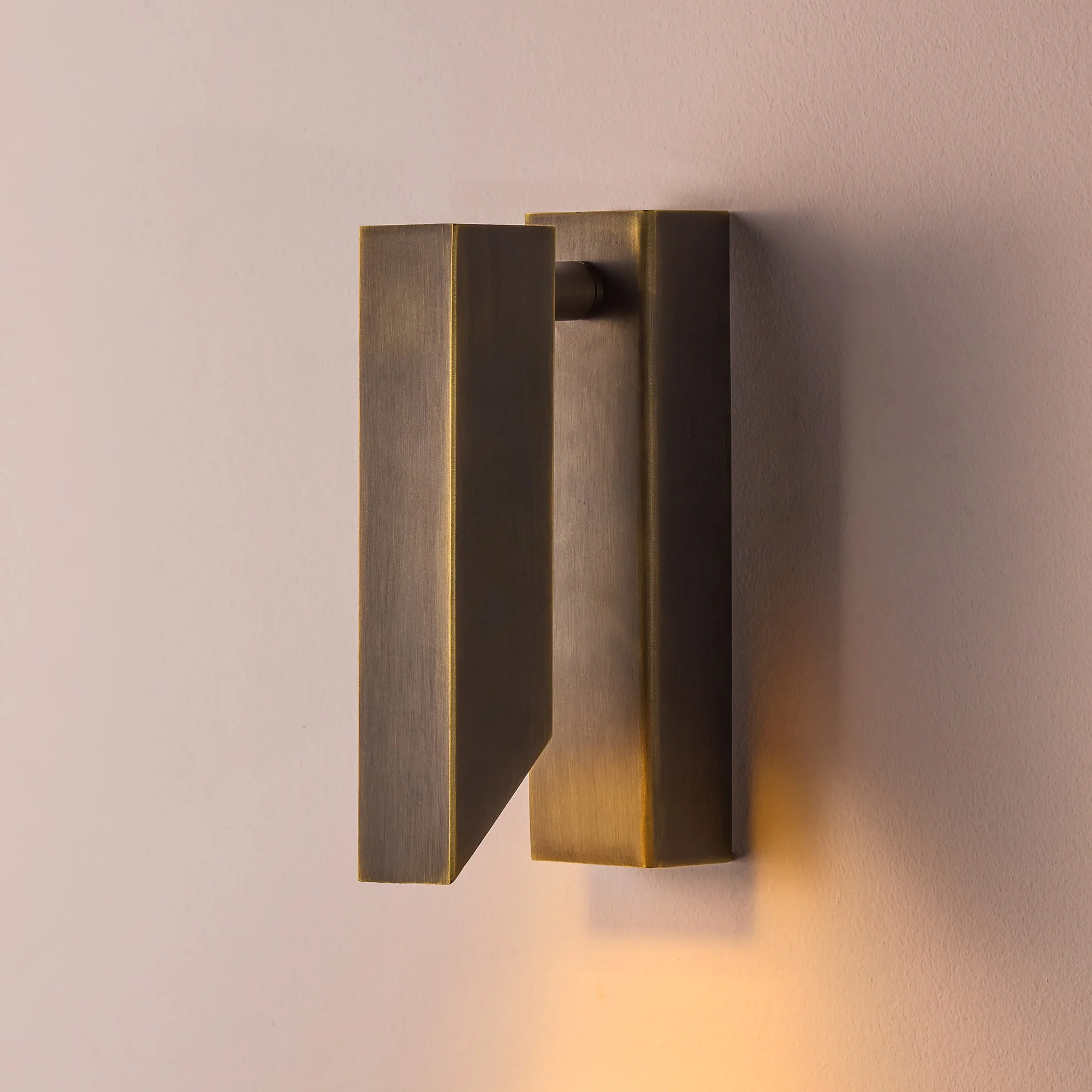 Andor IP54 adjustable wall light in bronze - Image 3