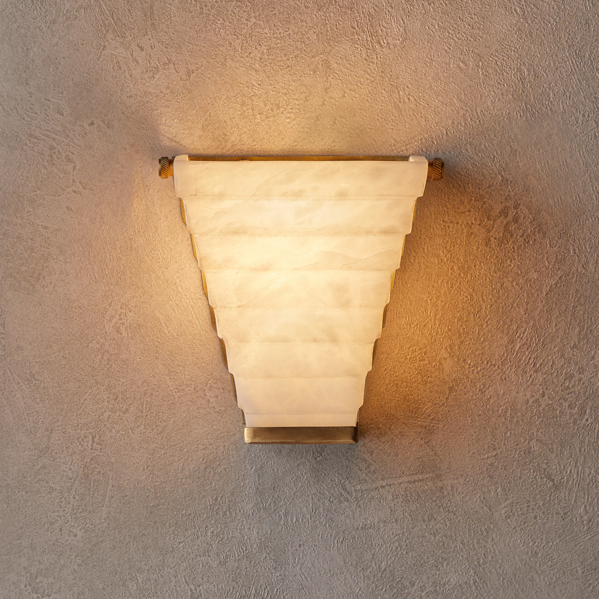 Aristotle wall light in alabaster and brass - Image 10