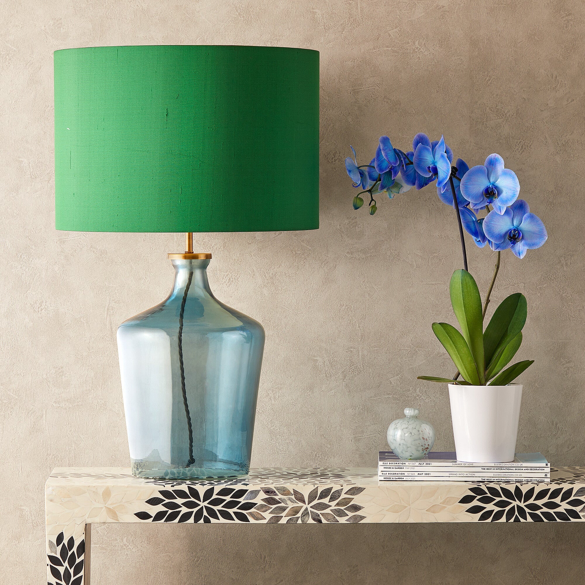 Arnie table lamp in blue glass - Image 8