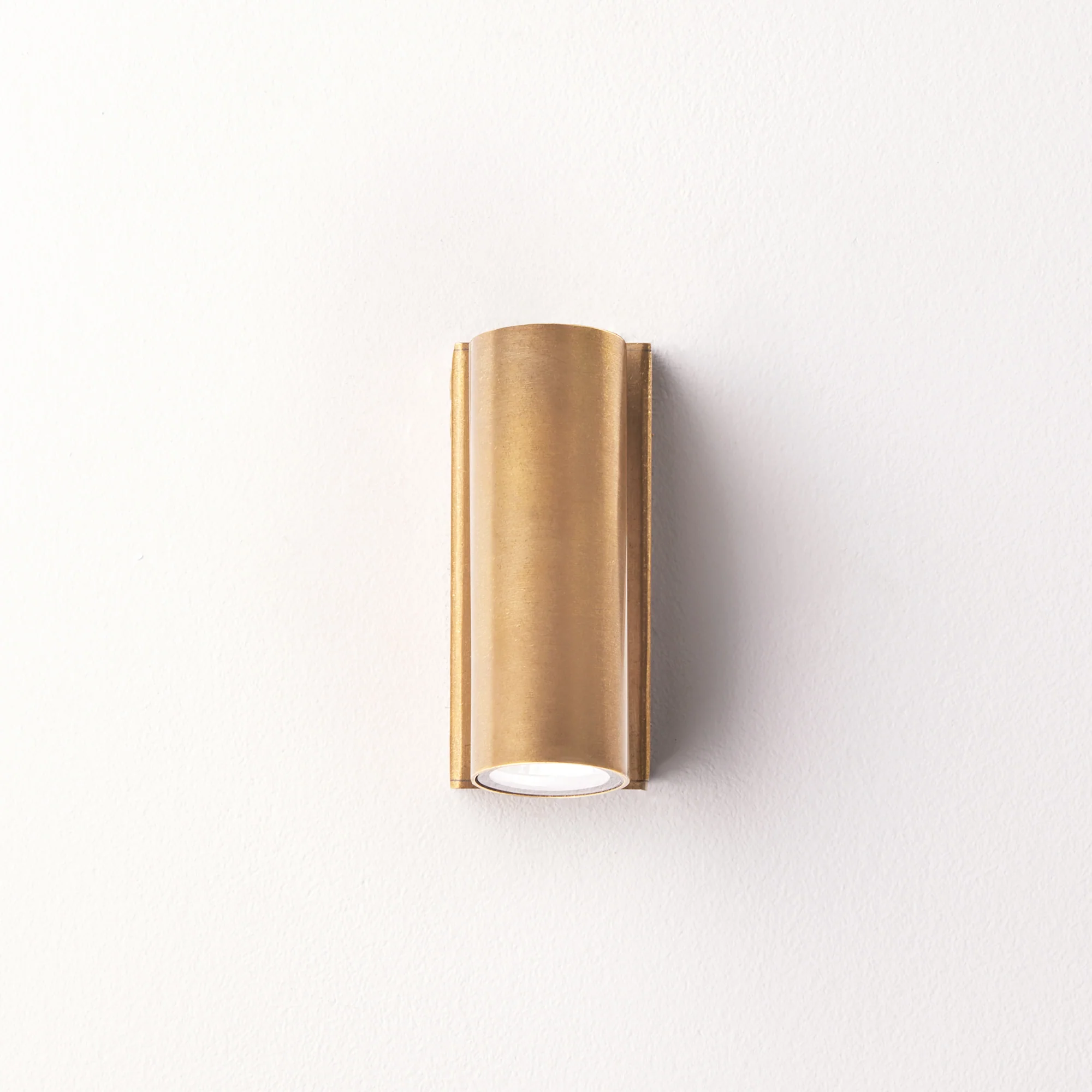 Austell IP54 spotlight in brass - Image 10