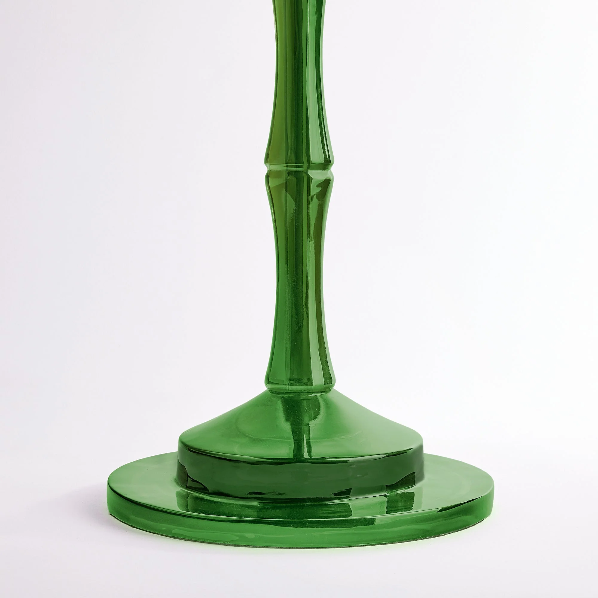 Bamboo floor lamp in green polished resin - Image 5