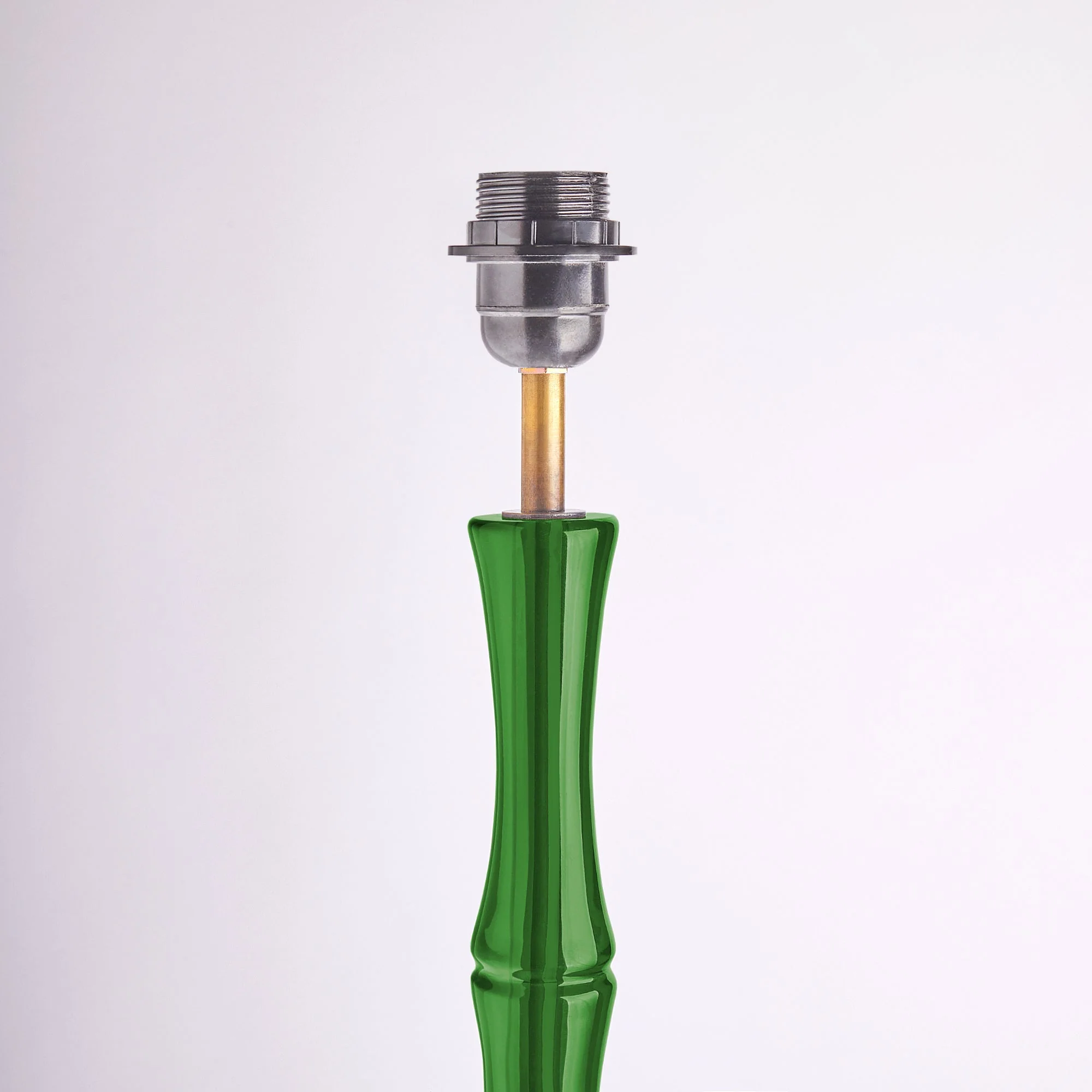Bamboo floor lamp in green polished resin - Image 8