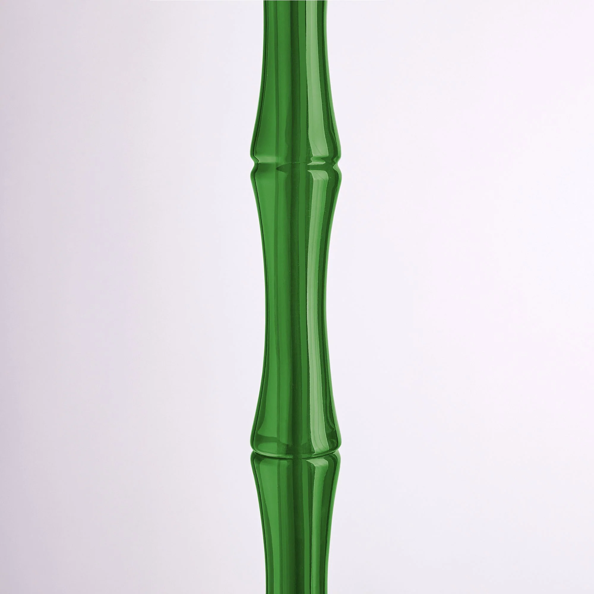 Bamboo floor lamp in green polished resin - Image 9