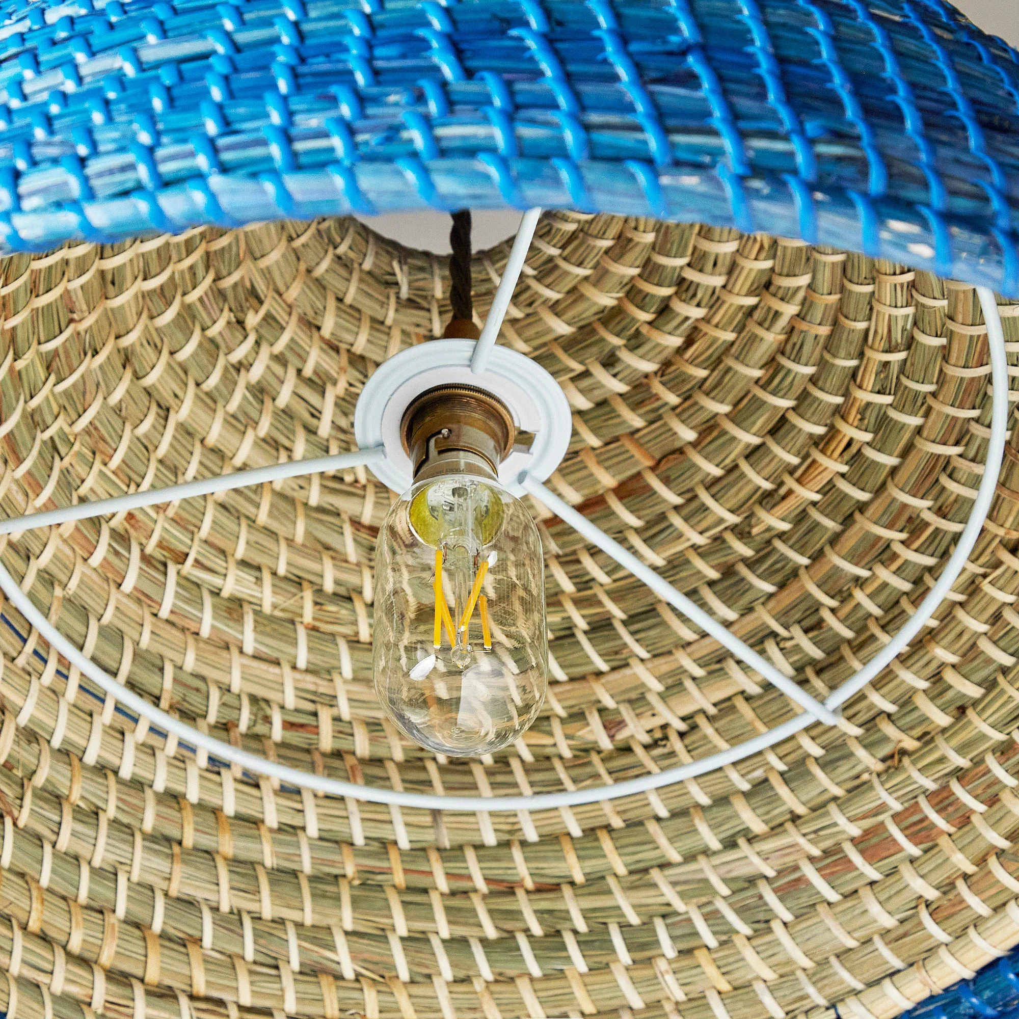 Barolo pendant shade in natural seagrass with turquoise stripe - Image 3