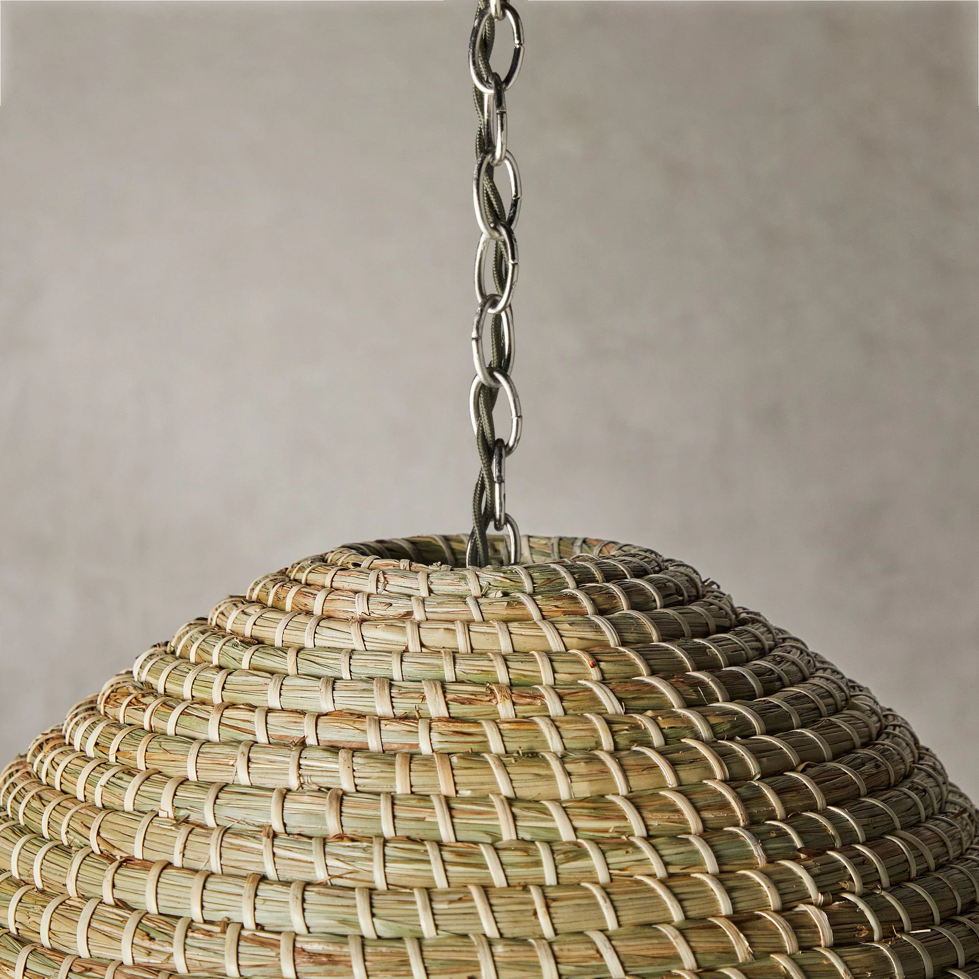 Barolo pendant shade in natural seagrass with turquoise stripe - Image 4
