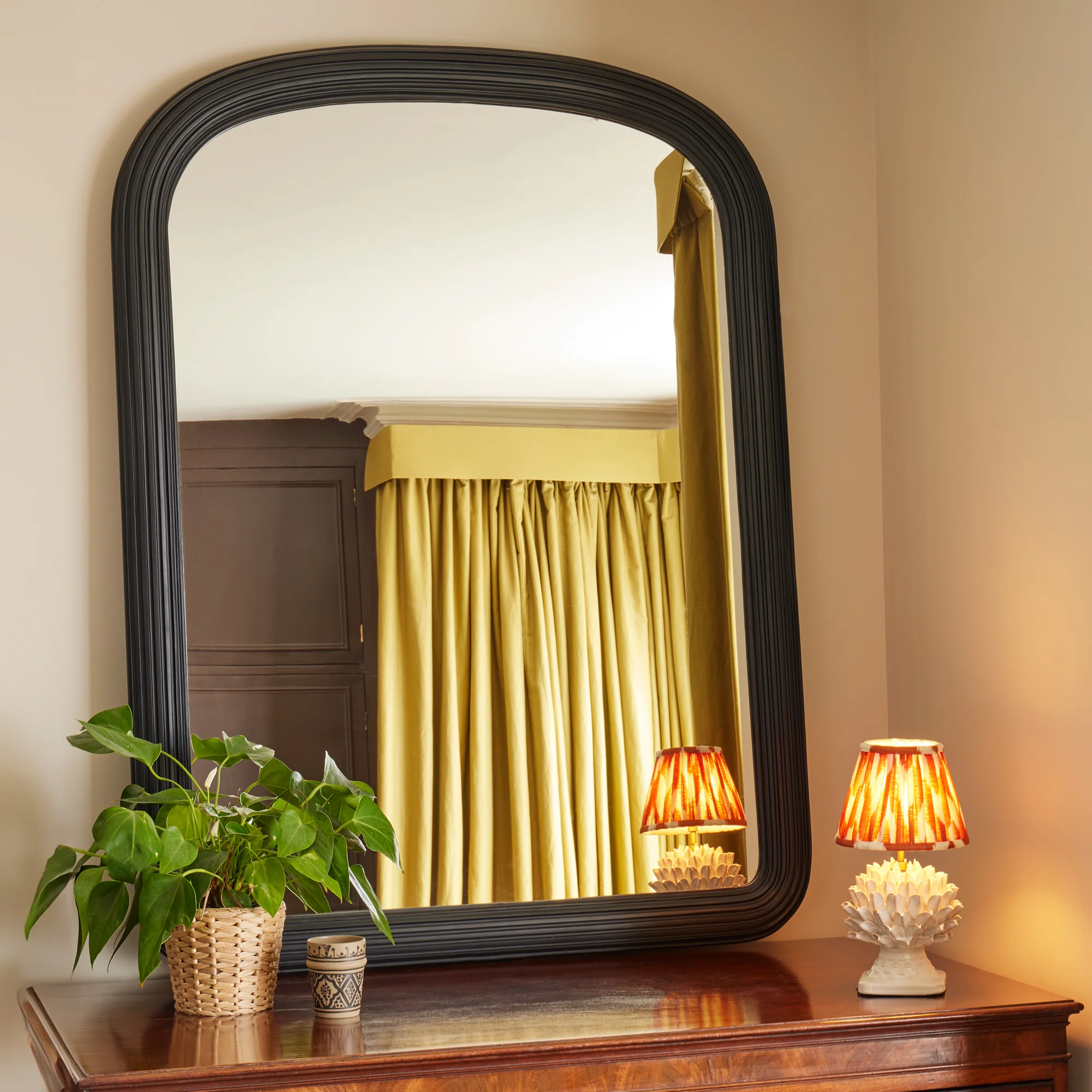 Benedict mirror in ebony wood - Image 2