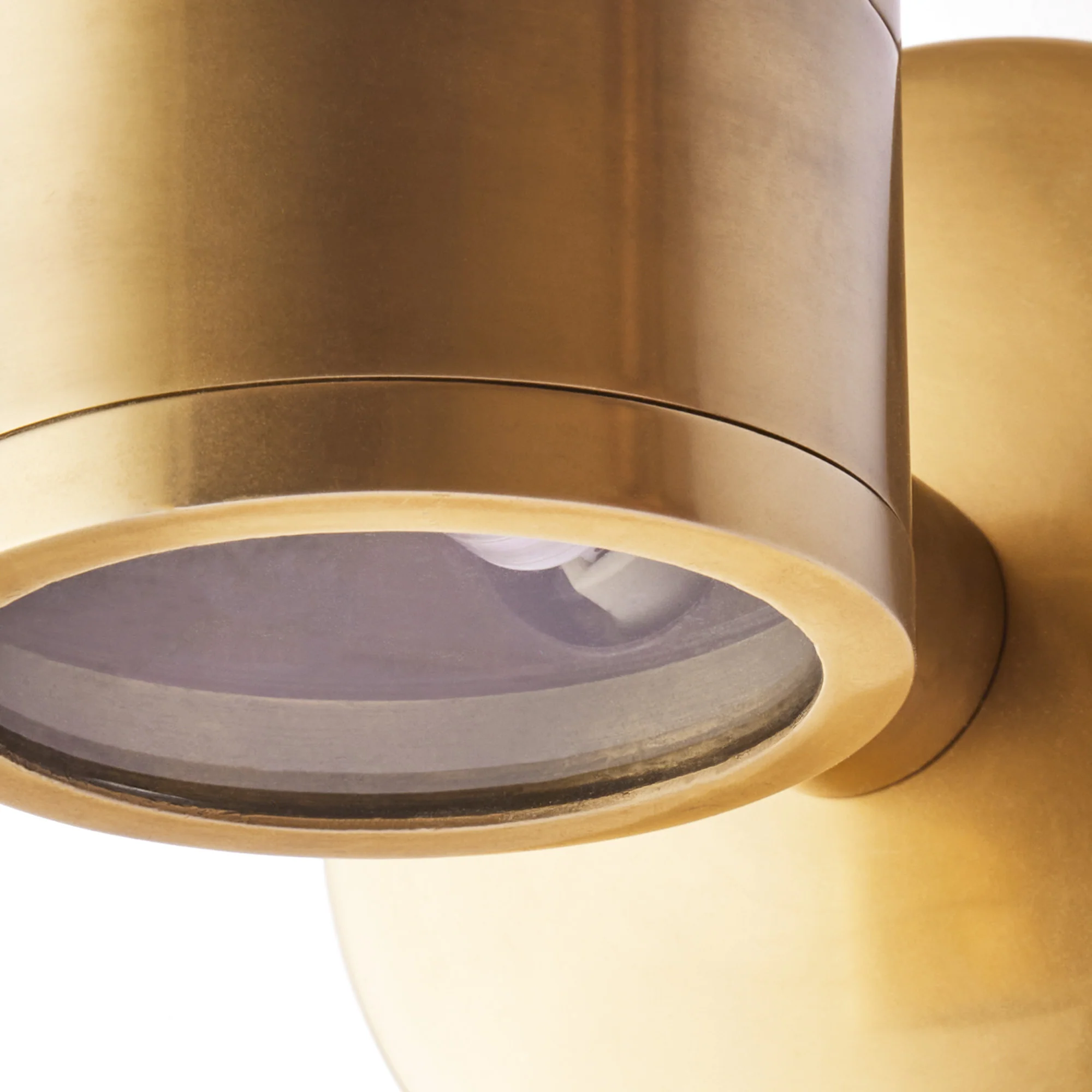 Bettina Wall Light in brass - Image 5