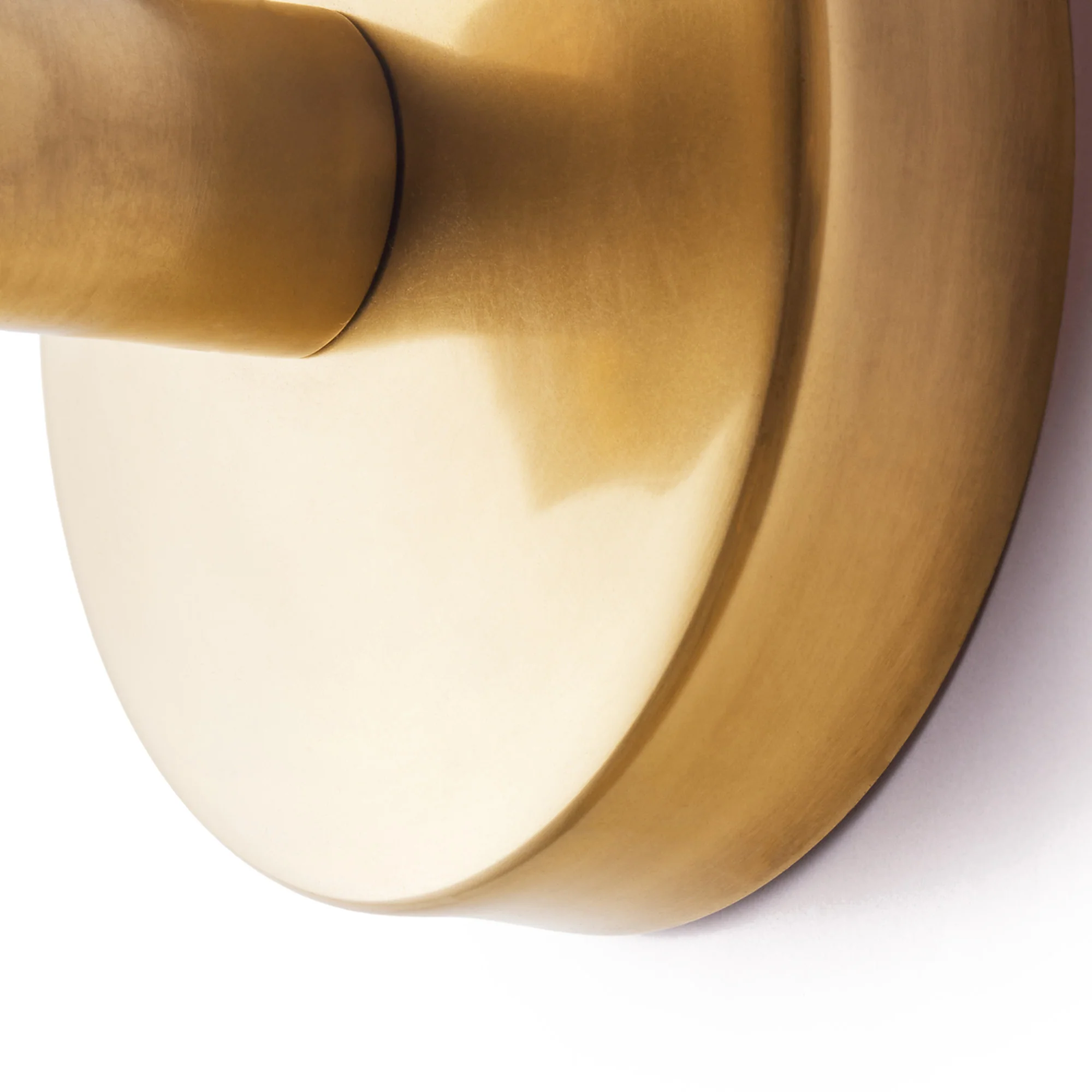 Bettina Wall Light in brass - Image 8