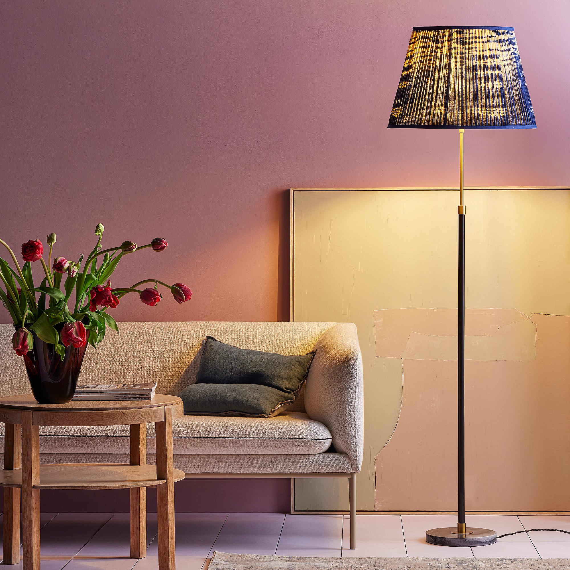 Black Monday floor lamp in antiqued brass - Image 2